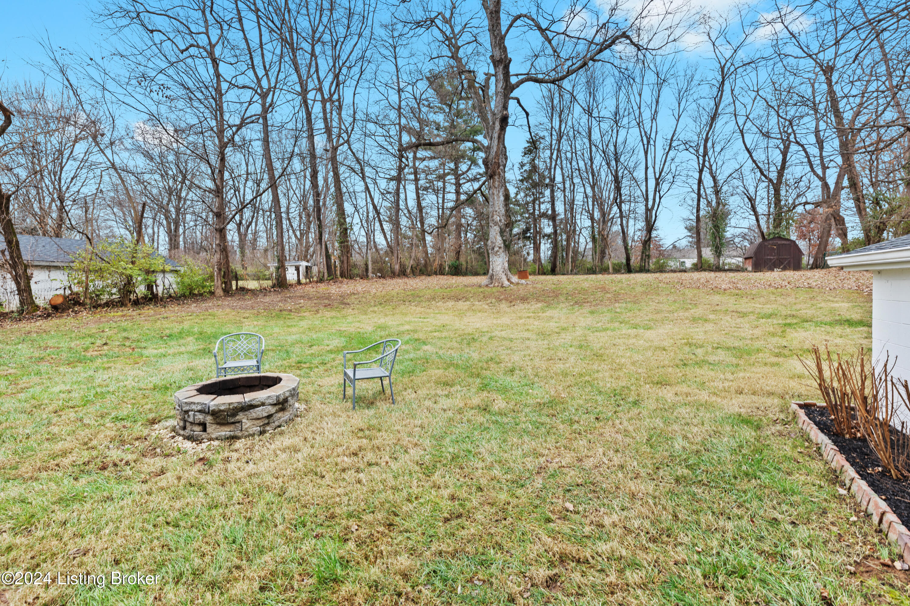 404 Cherry Ln