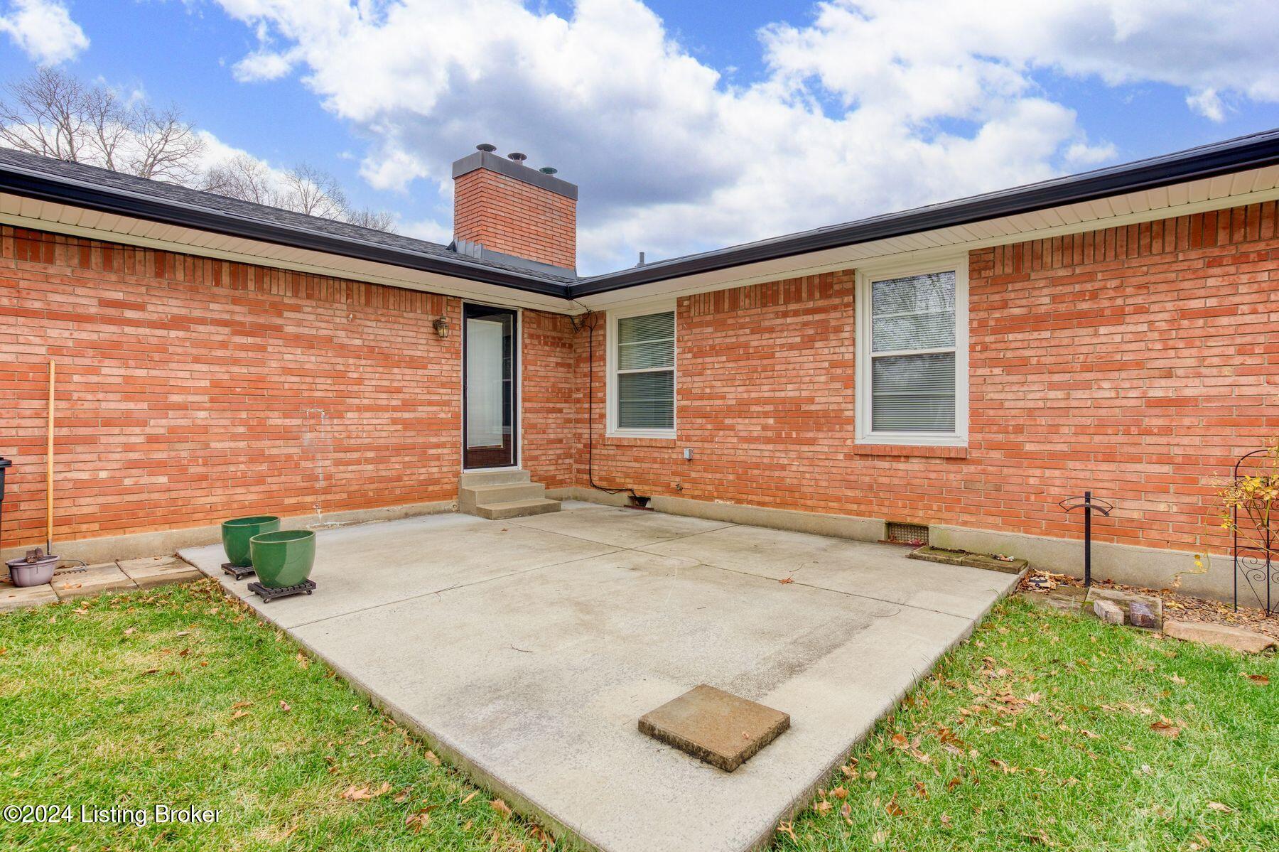 7007 Dartmoor Dr