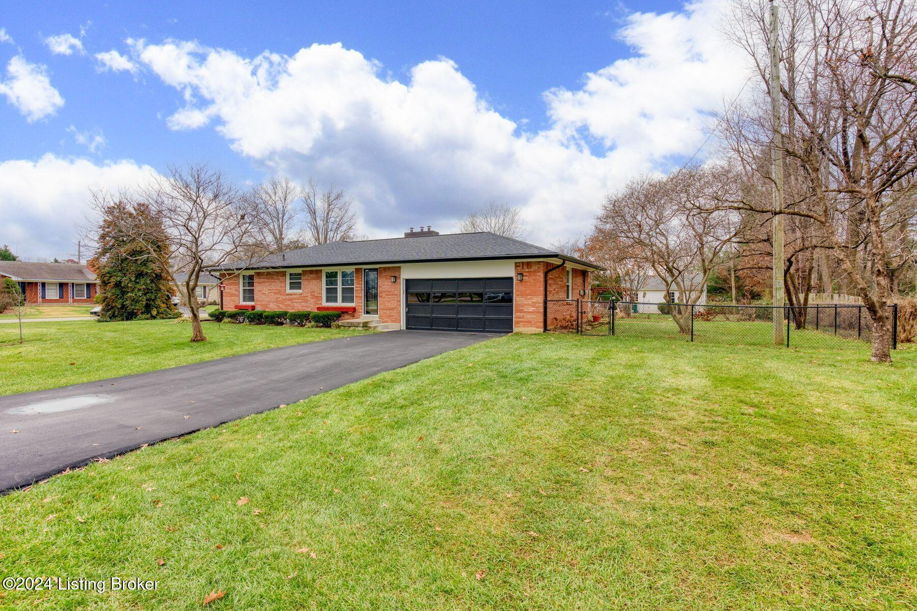 7007 Dartmoor Dr