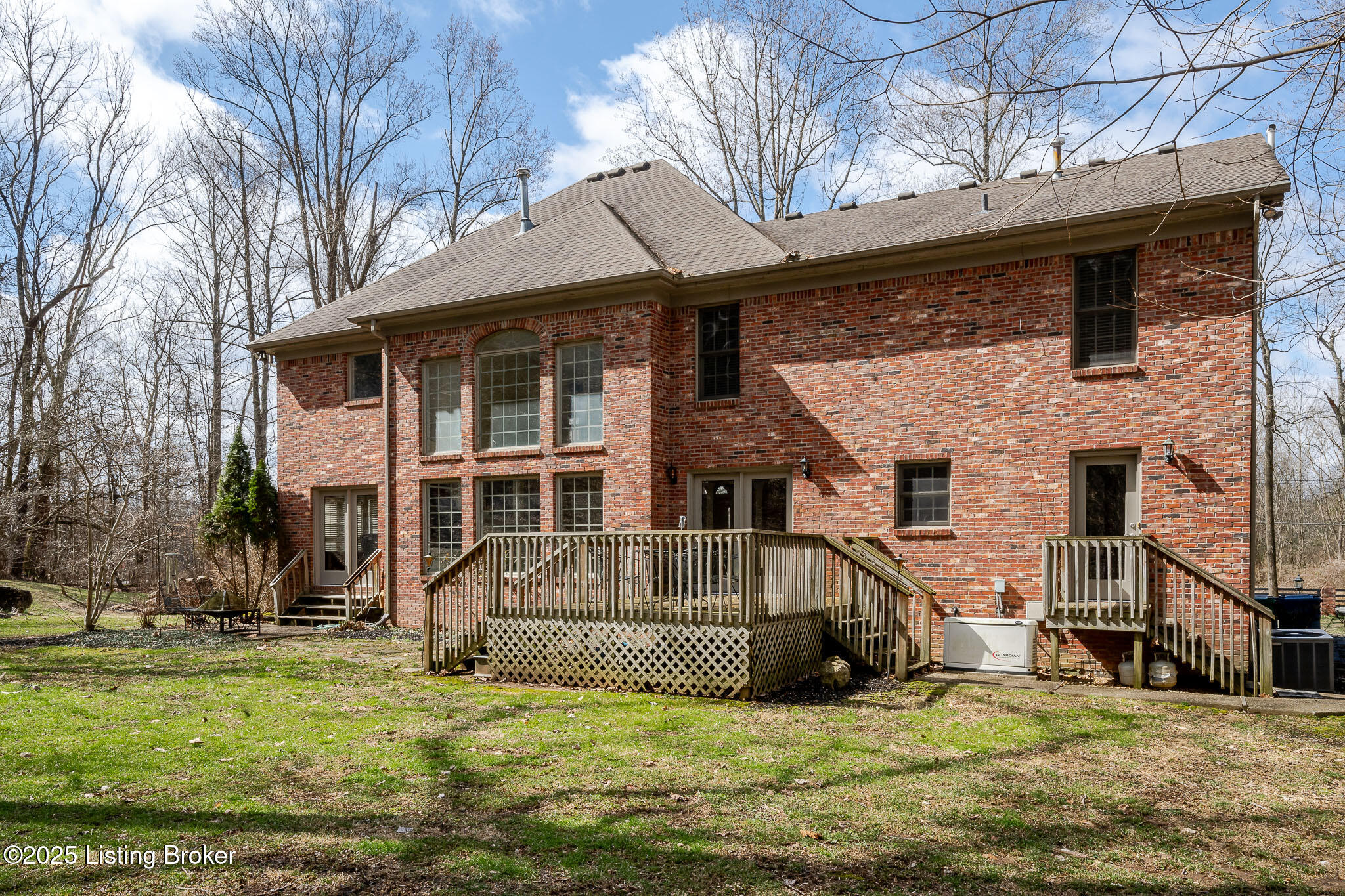 1003 N Rose Island Rd