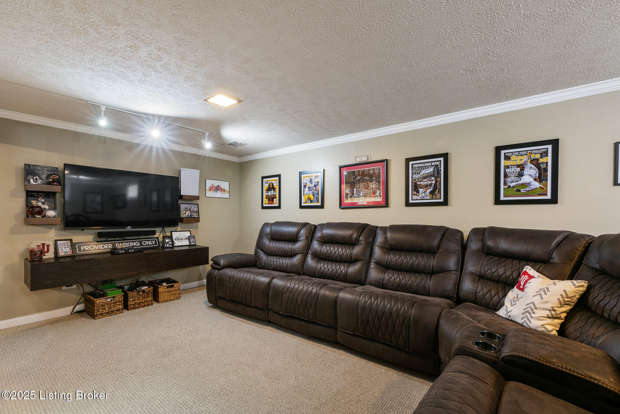 207 Westwood Dr
