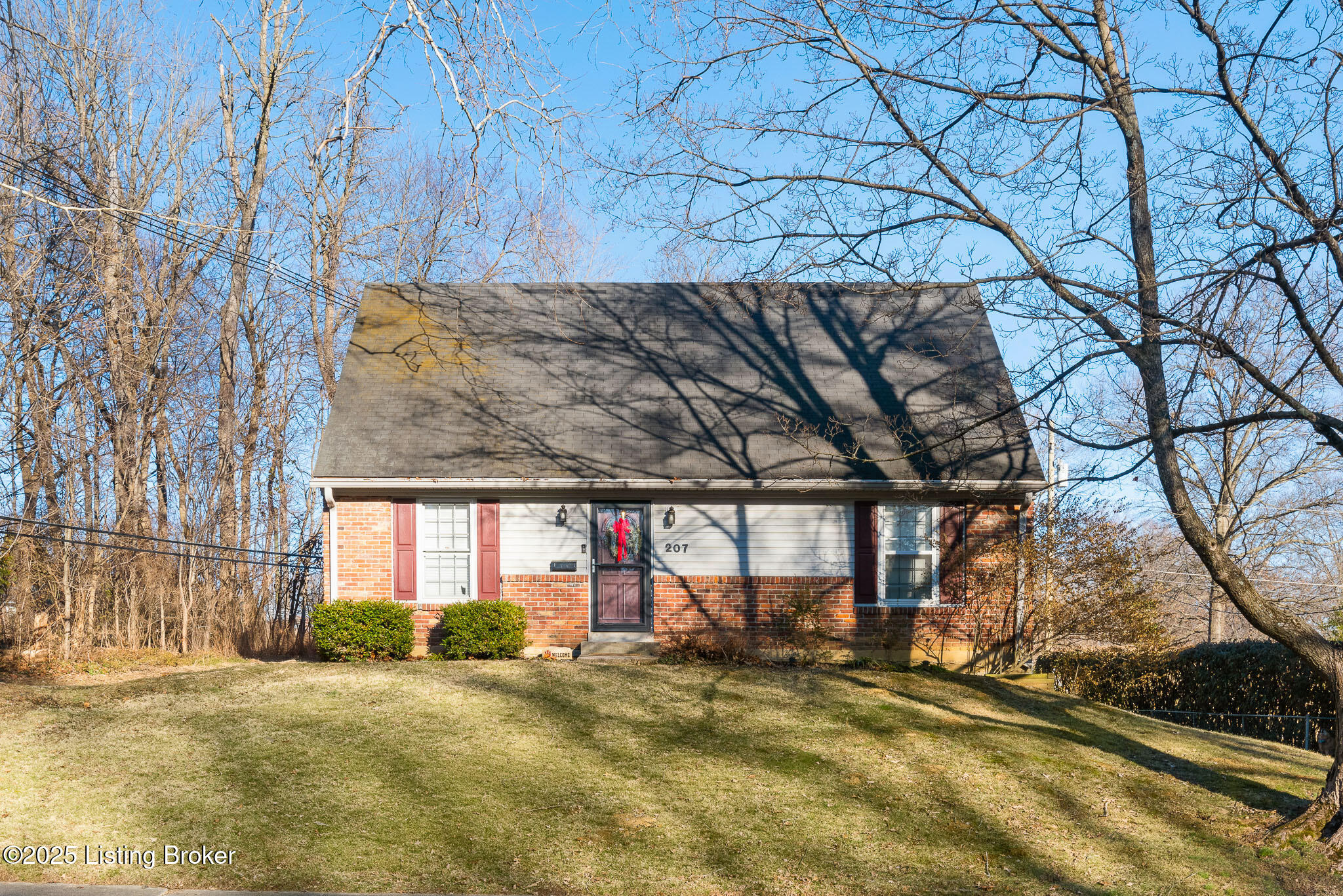 207 Westwood Dr