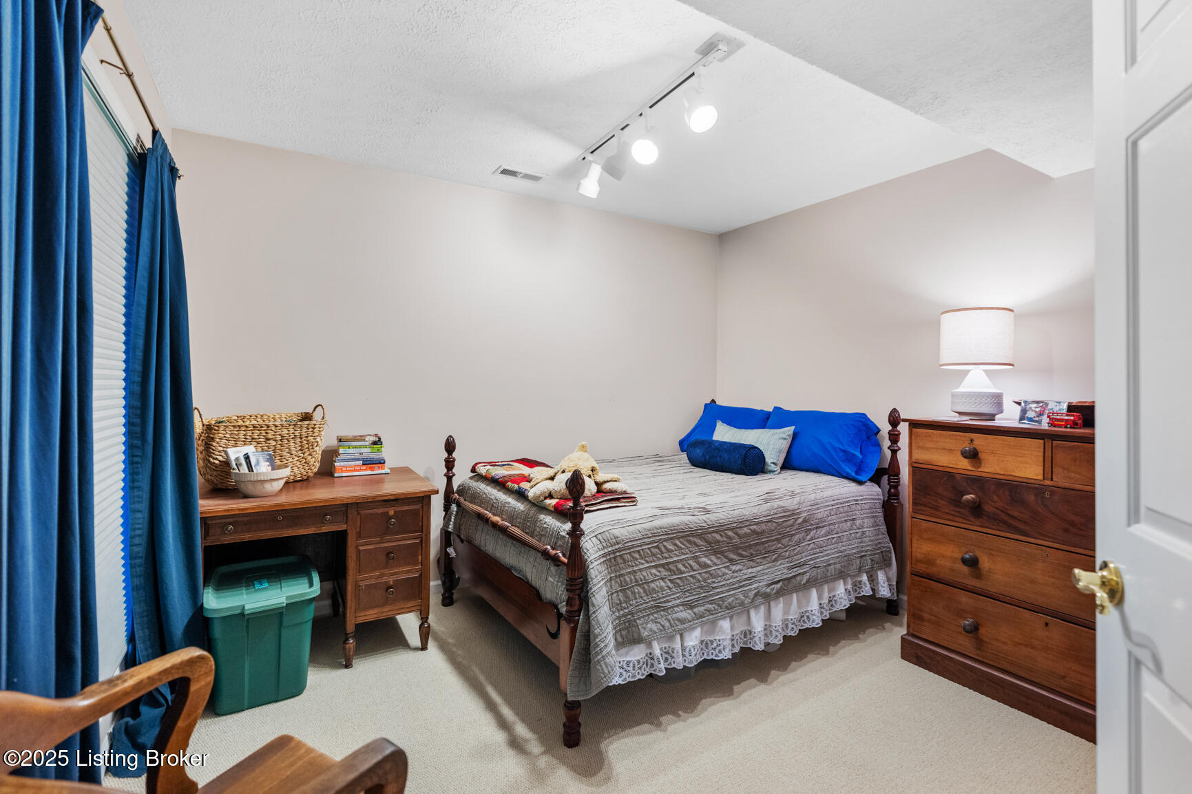 14019 Hickory Ridge Rd