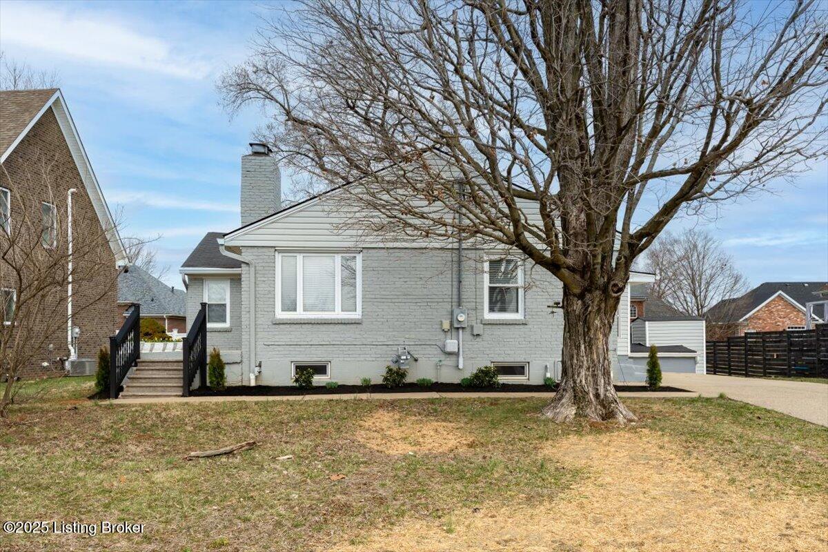 13207 Versatile Ave