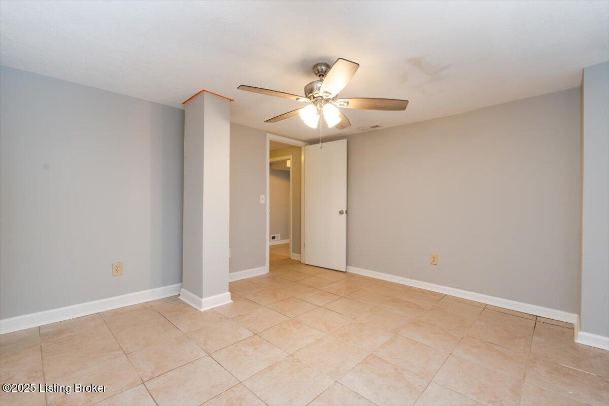 13207 Versatile Ave