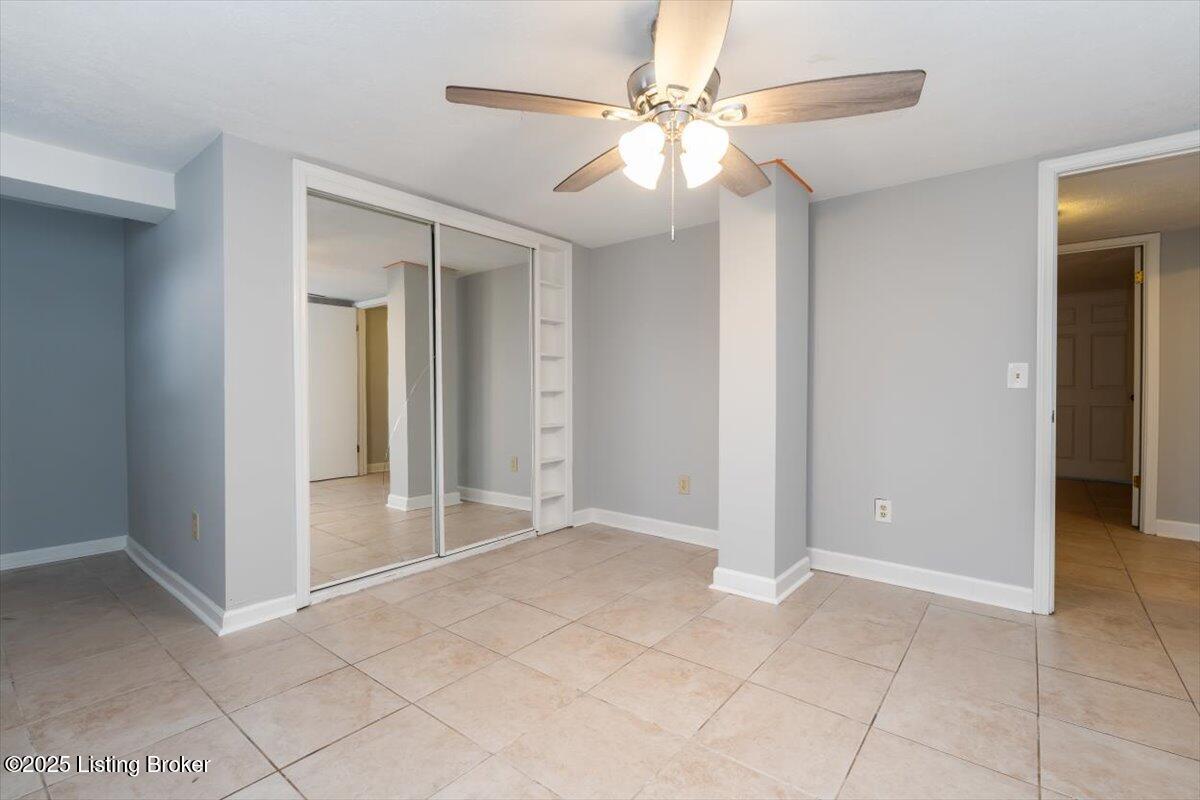13207 Versatile Ave
