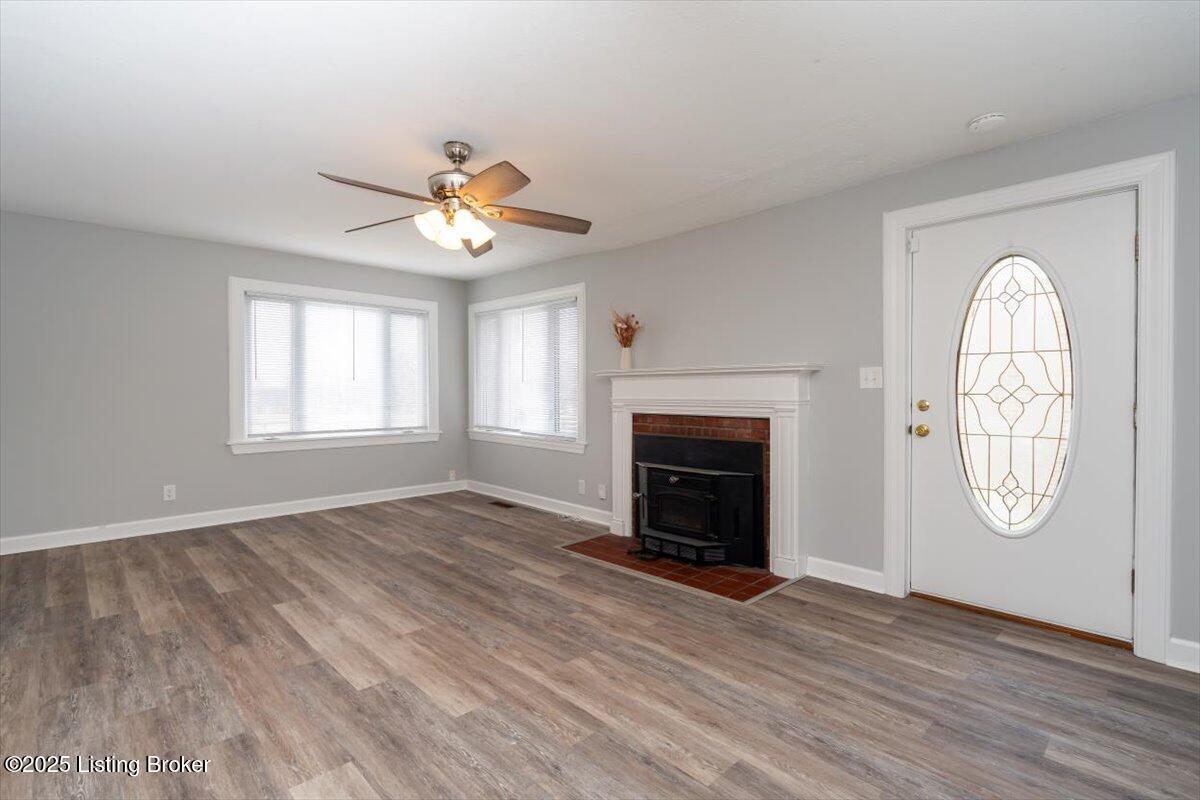 13207 Versatile Ave