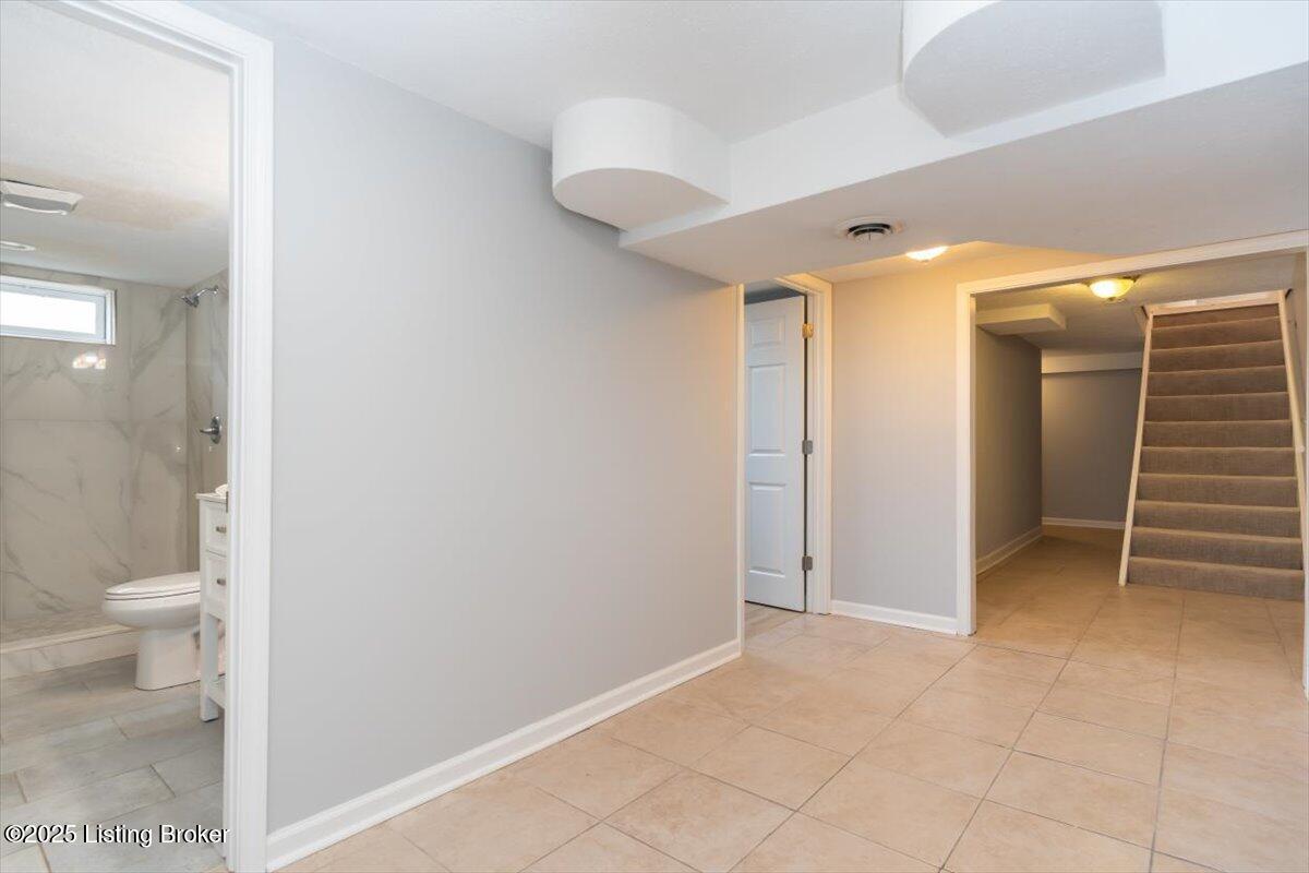 13207 Versatile Ave
