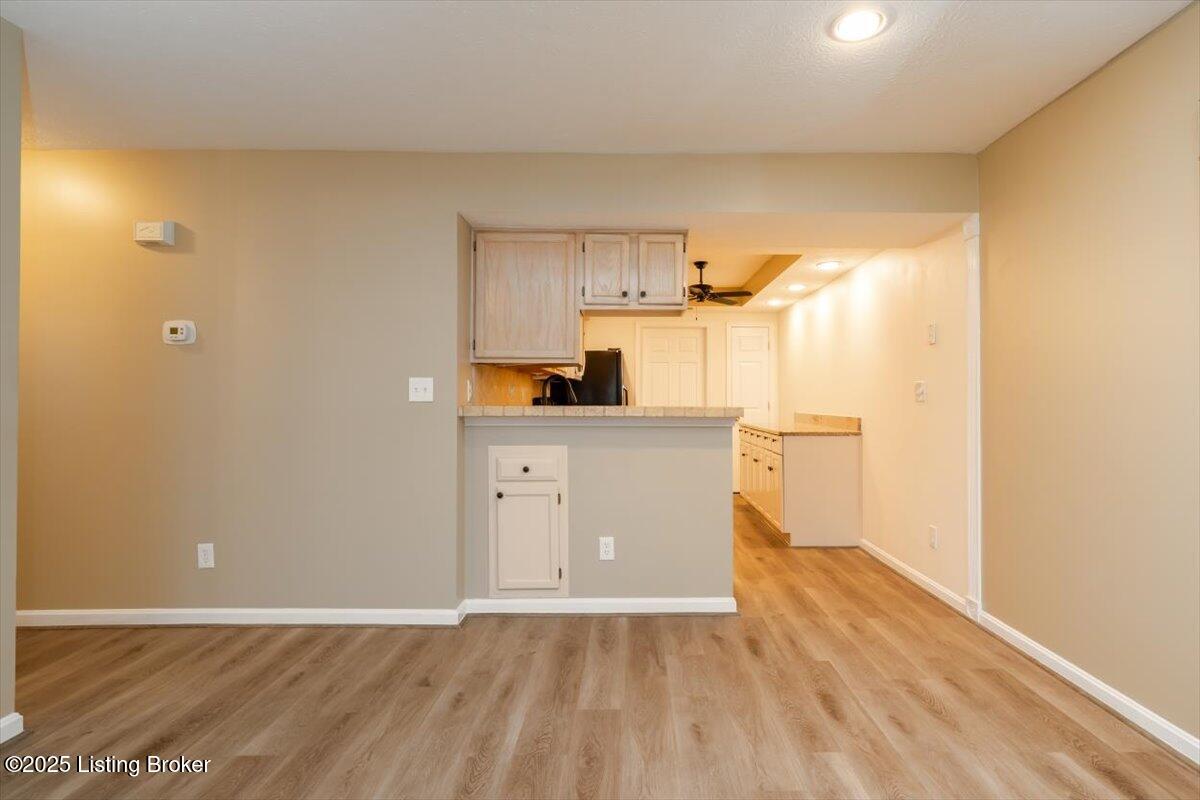 3906 Greenhurst Dr