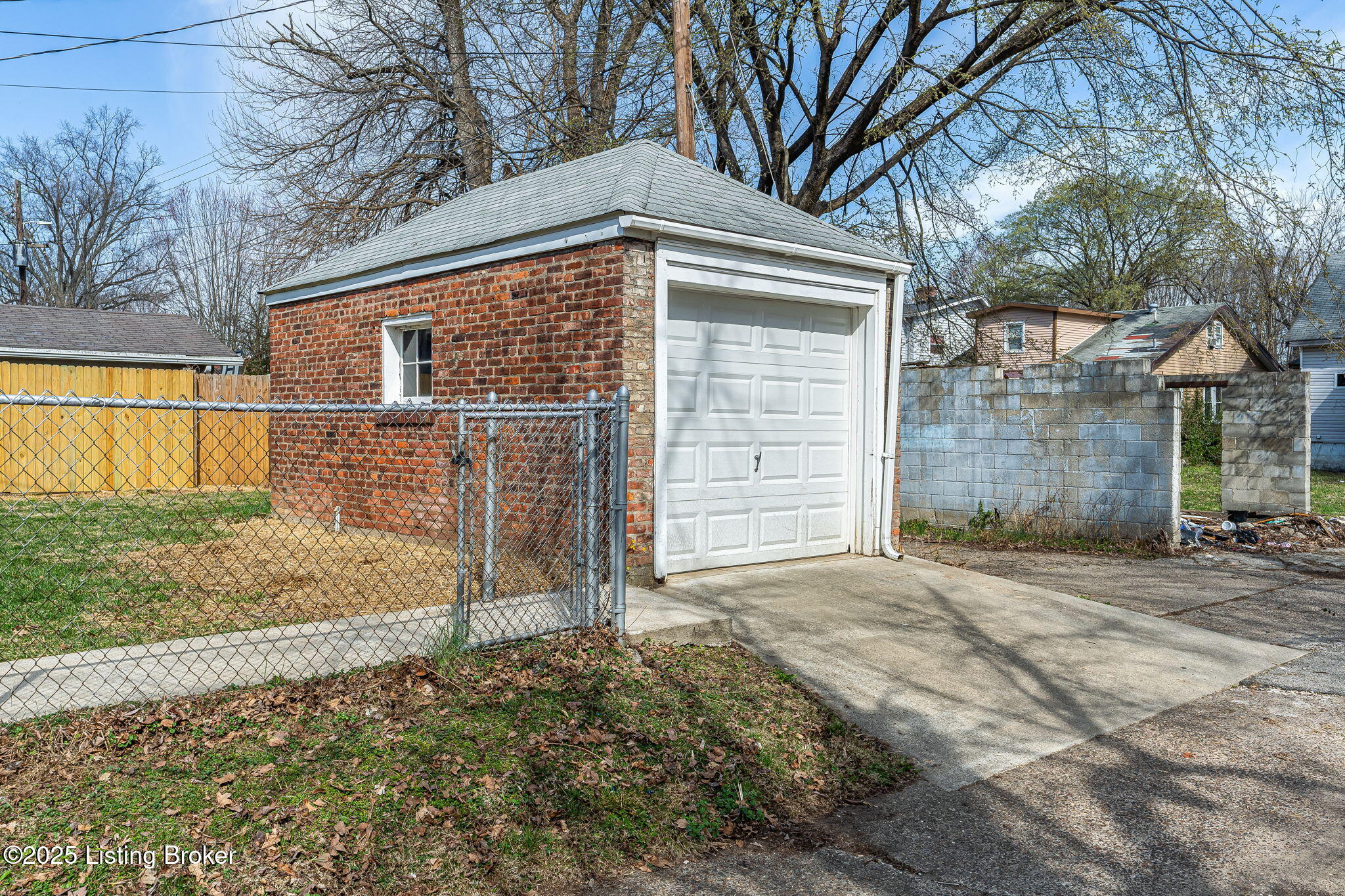 4407 Jewell Ave