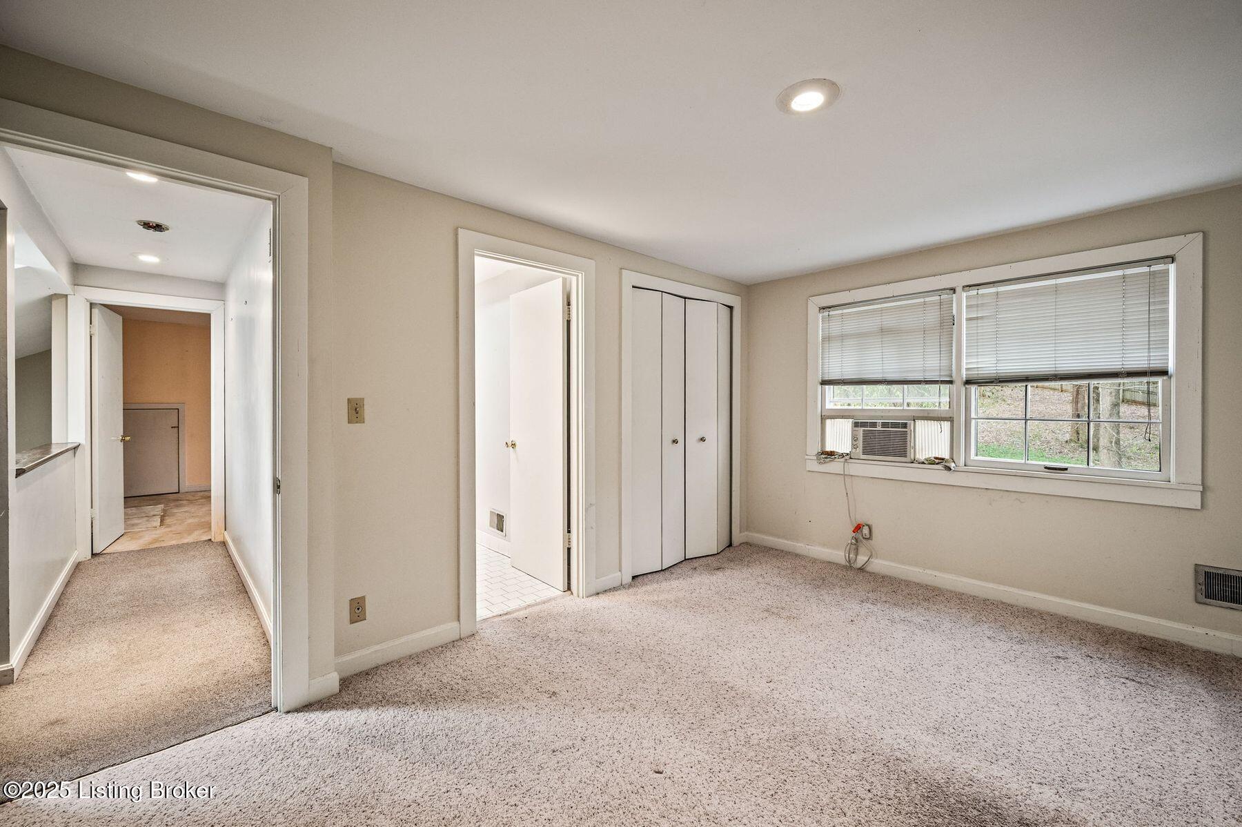 7823 Wolf Pen Branch Rd
