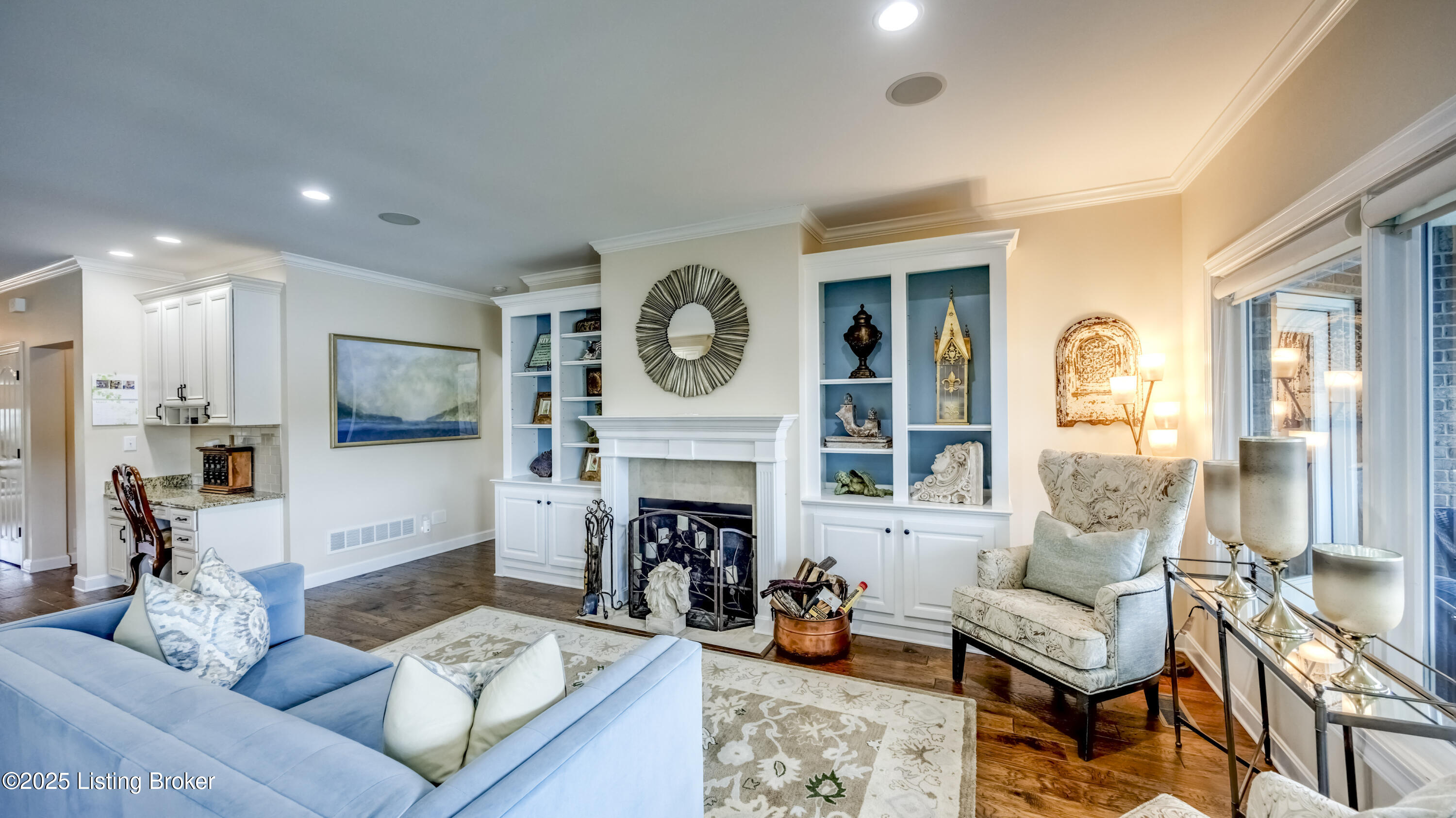 2005 River View Ct