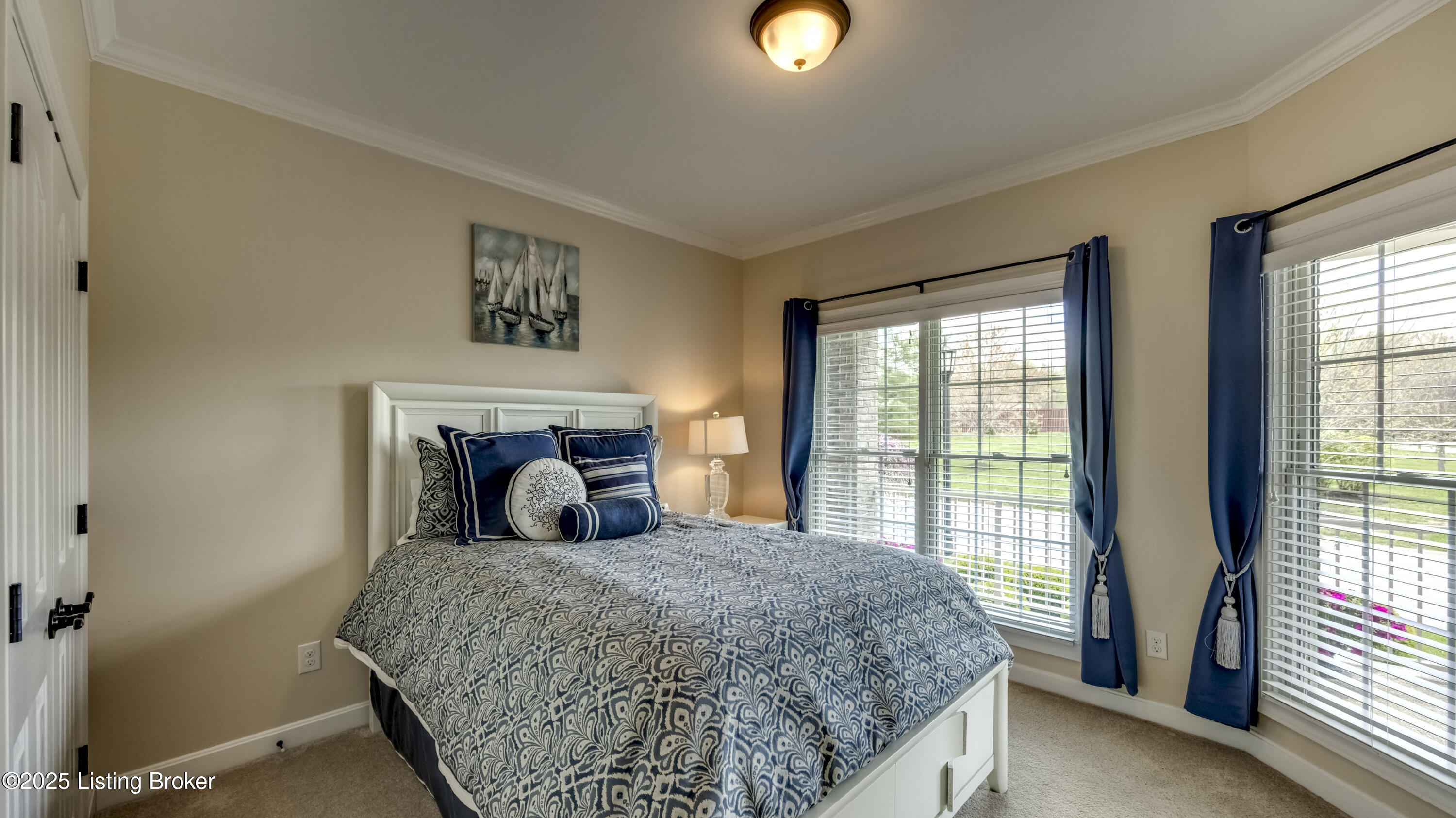 2005 River View Ct