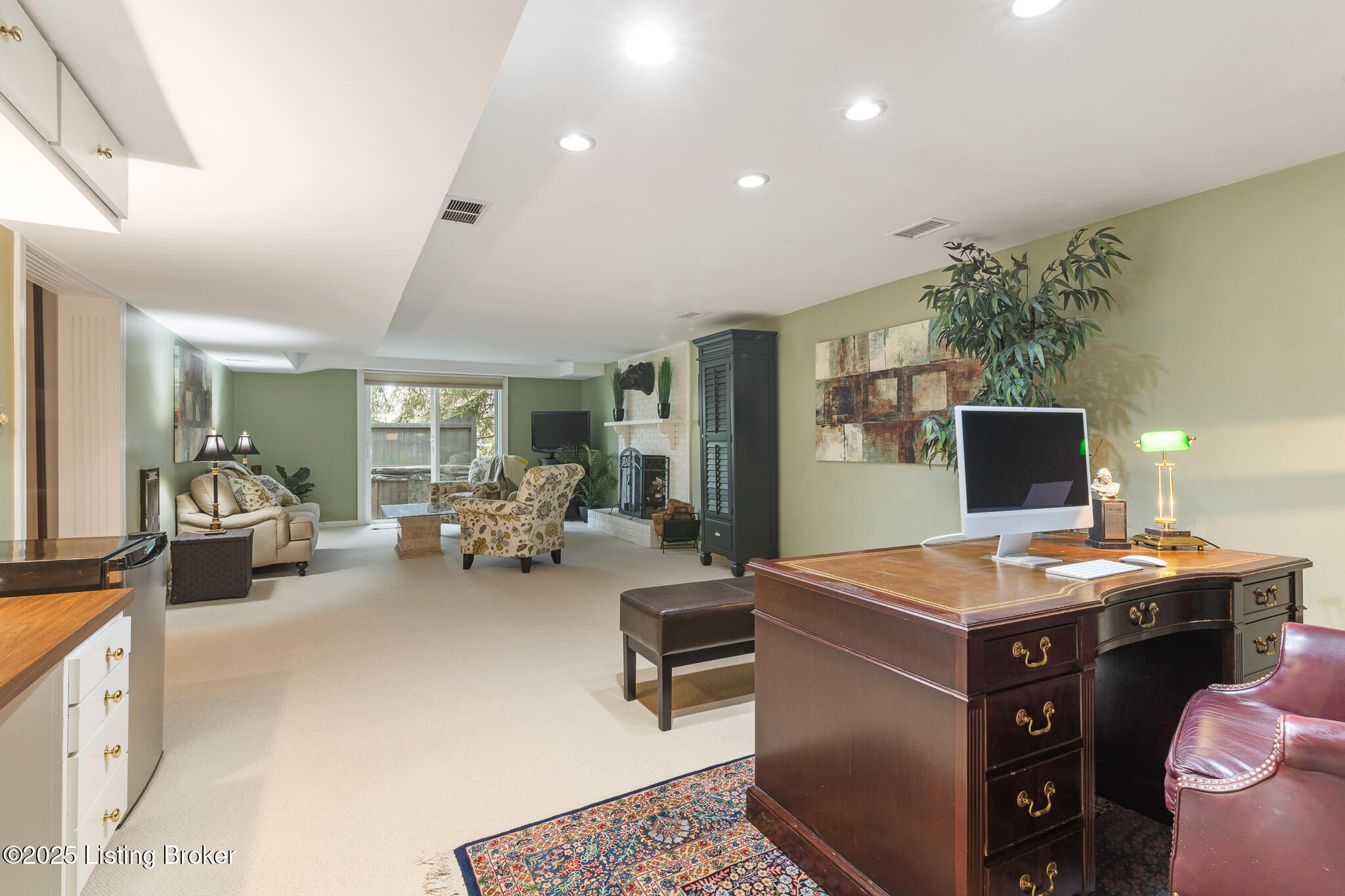 5209 Indian Woods Ct