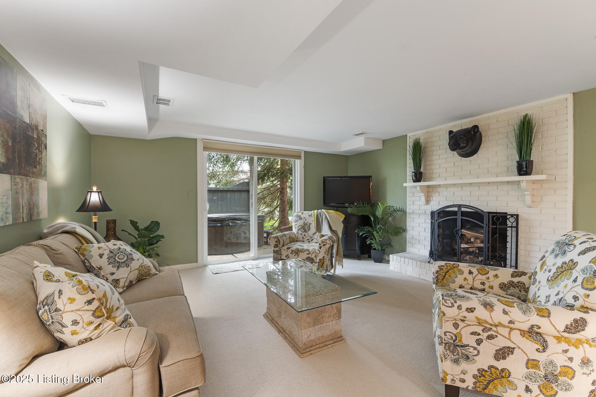 5209 Indian Woods Ct