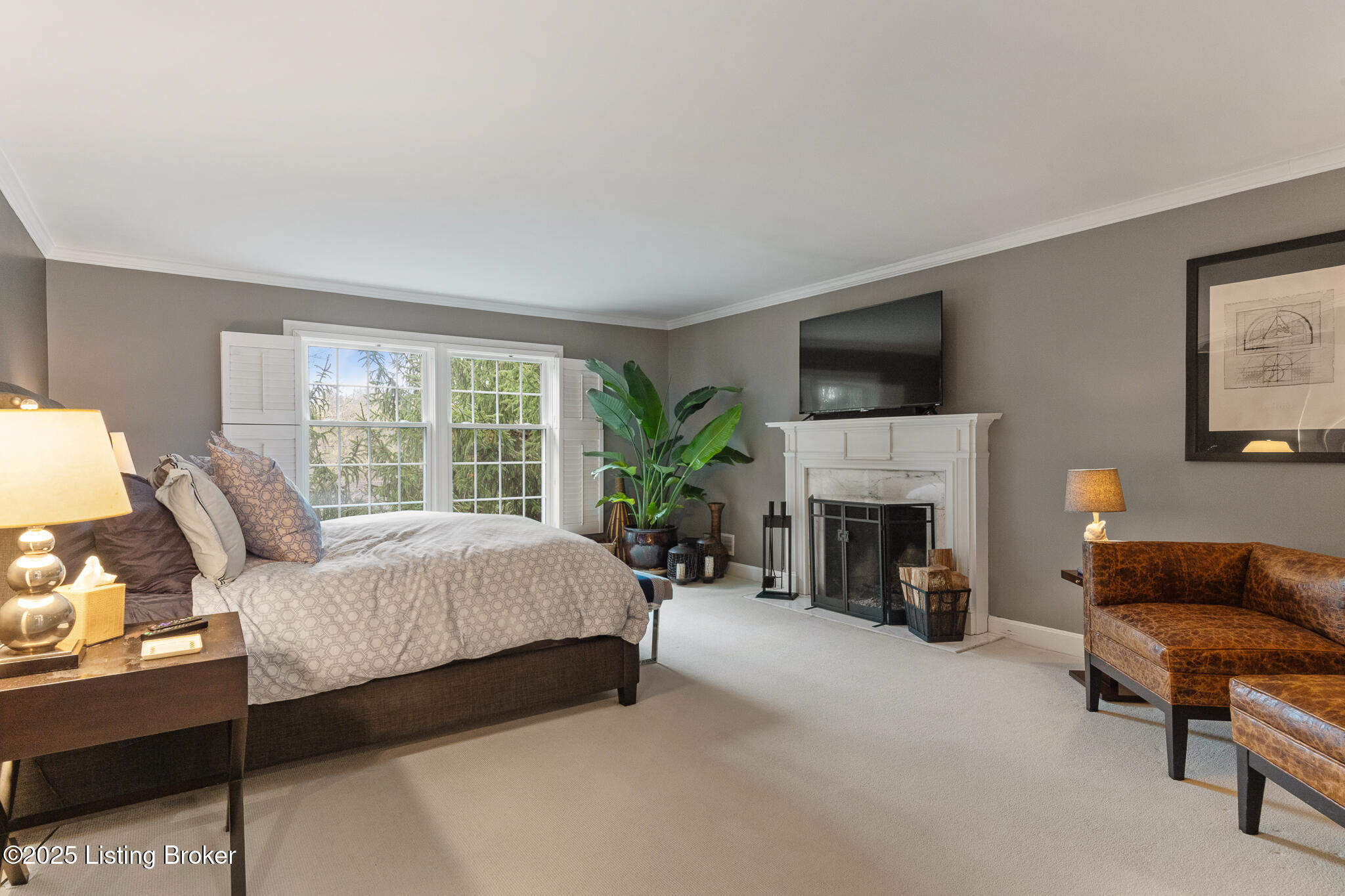 5209 Indian Woods Ct