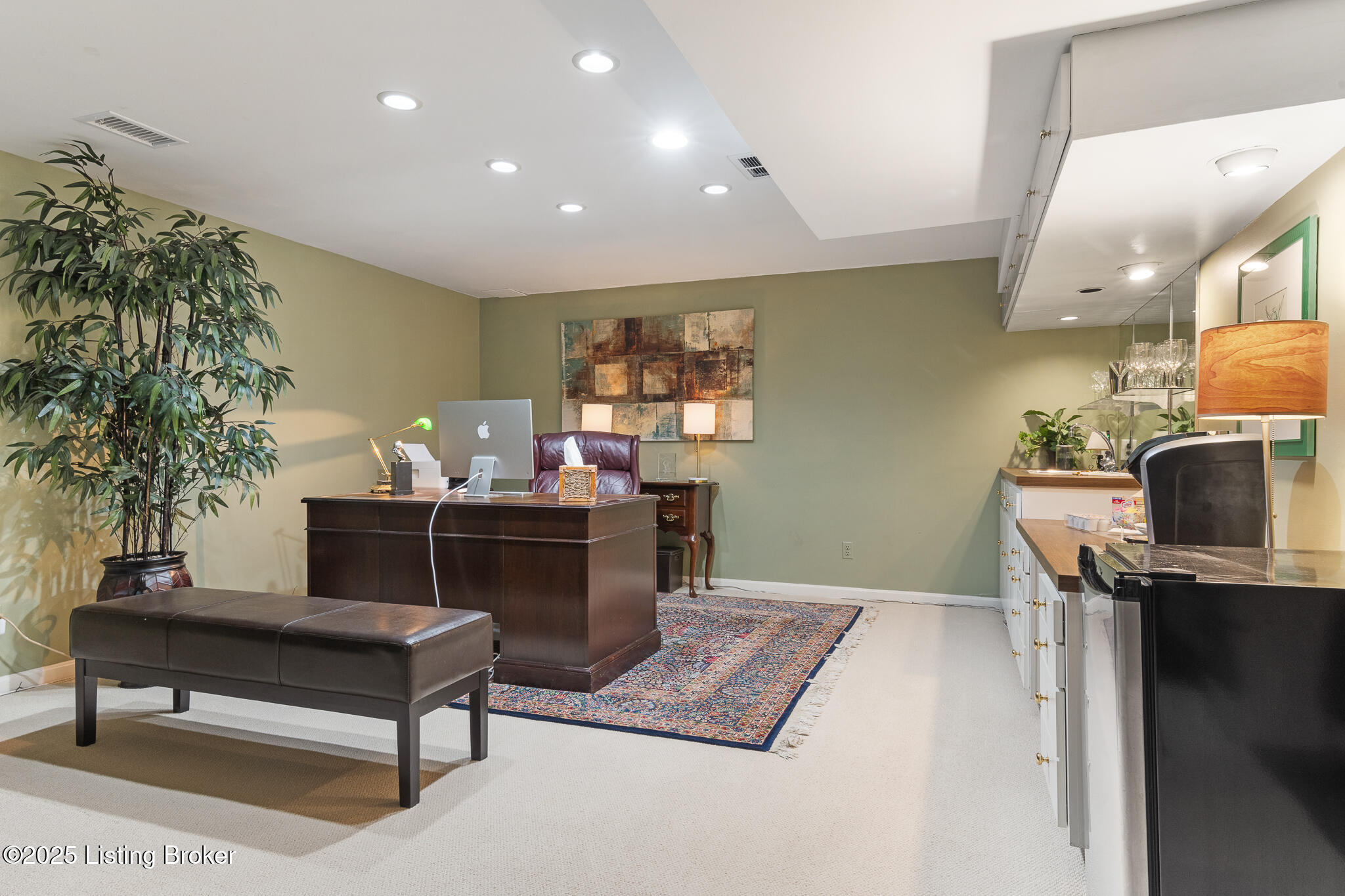 5209 Indian Woods Ct