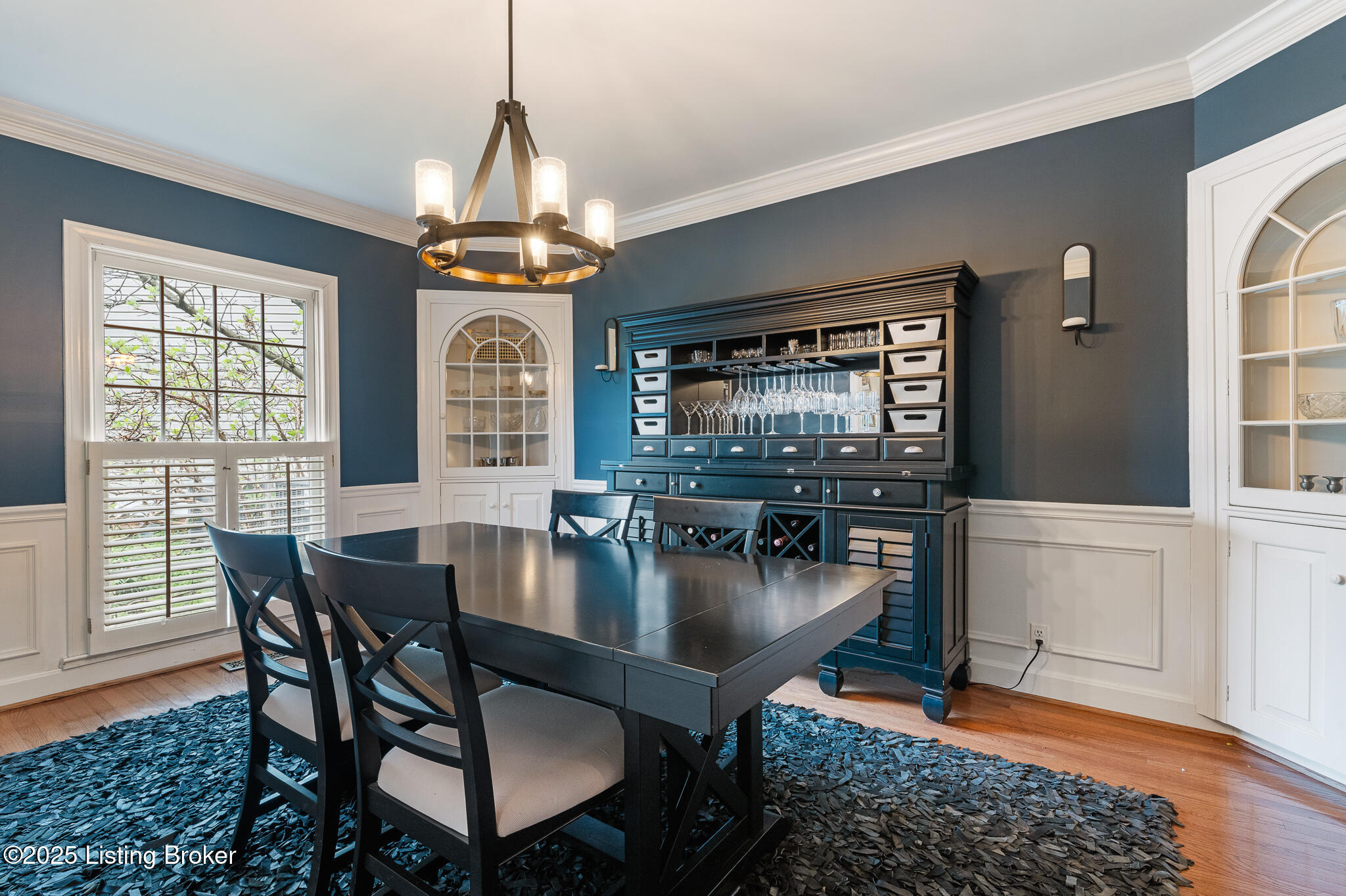 5209 Indian Woods Ct
