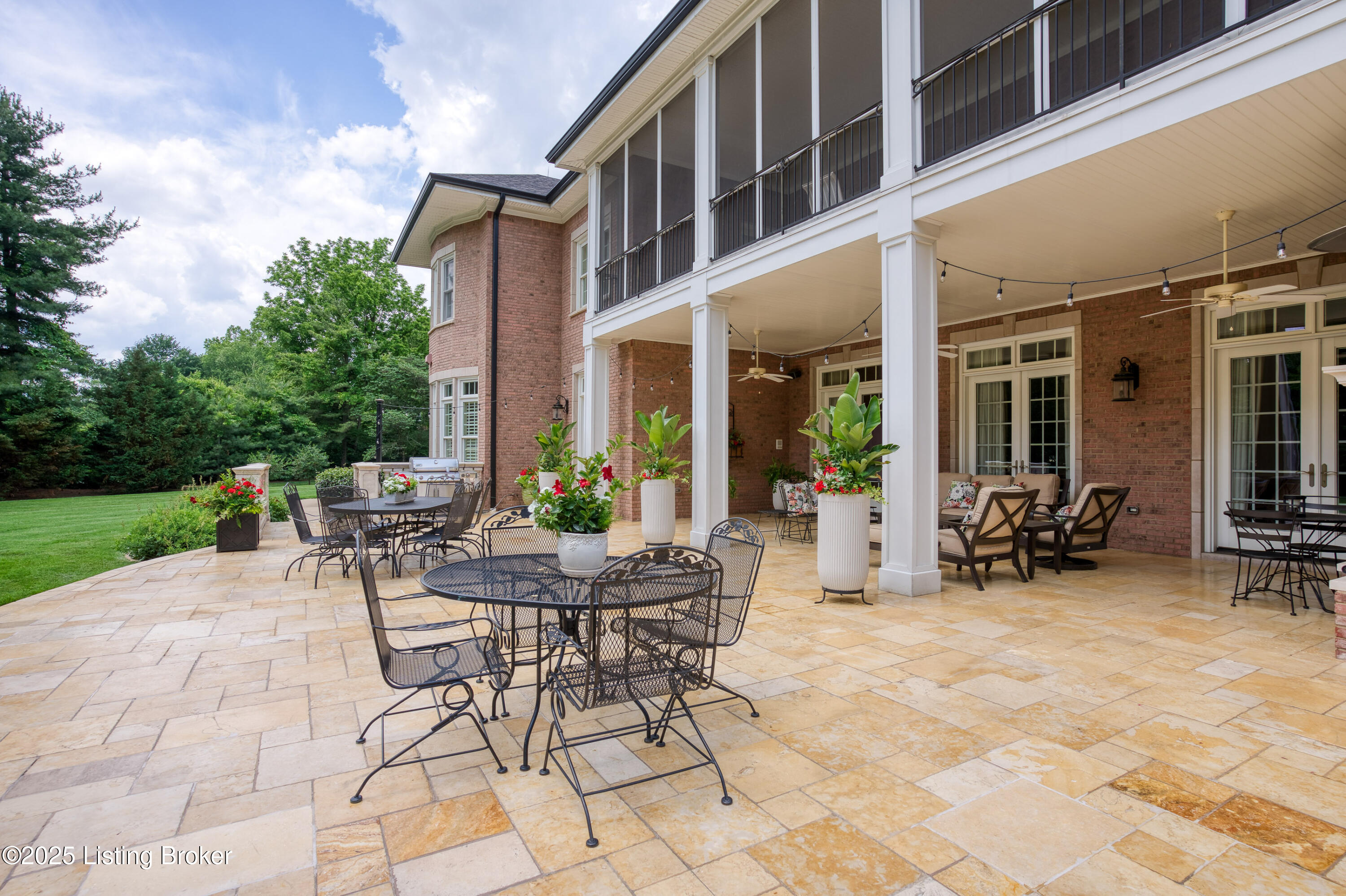 203 Waterleaf Way