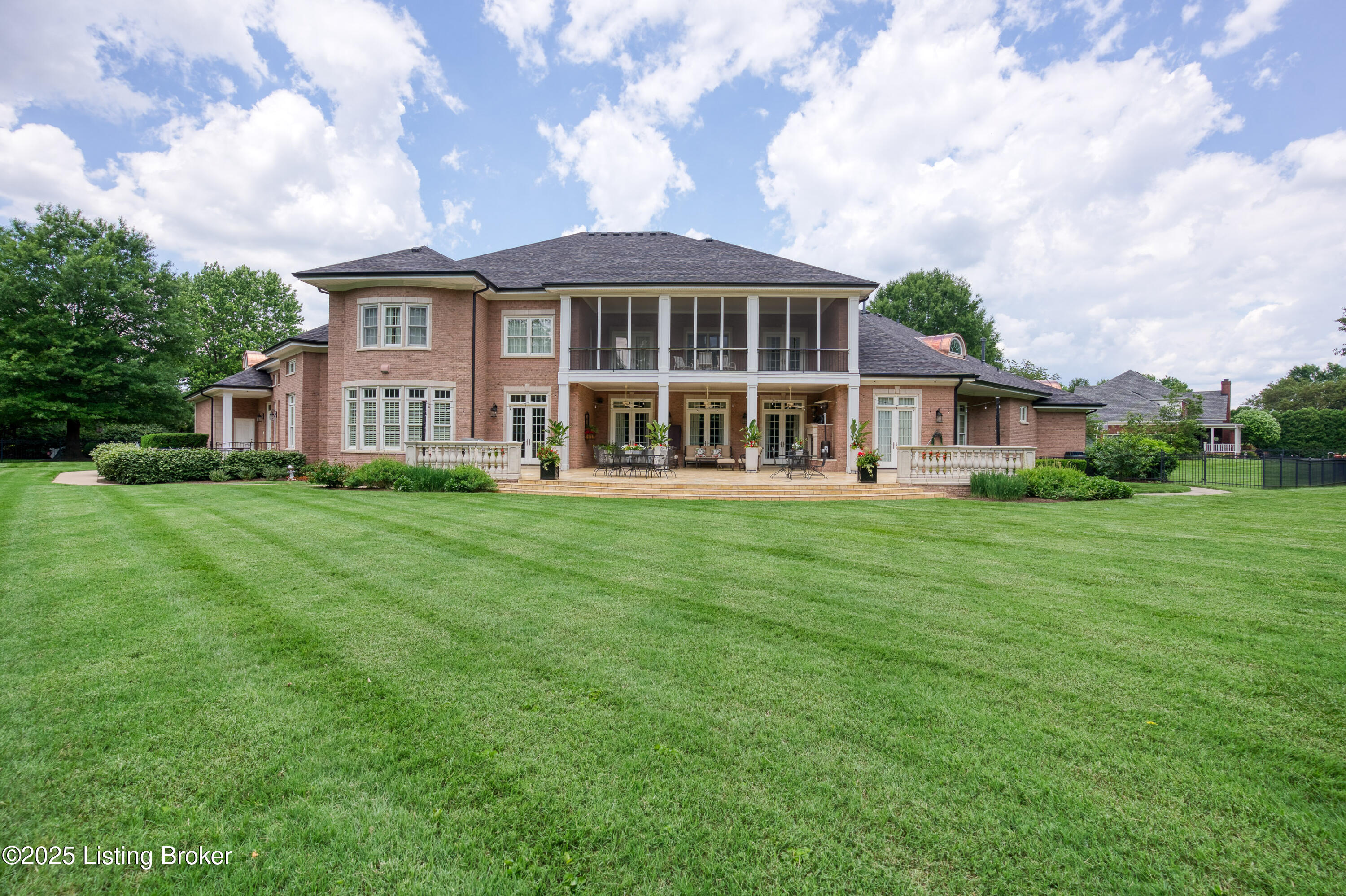 203 Waterleaf Way