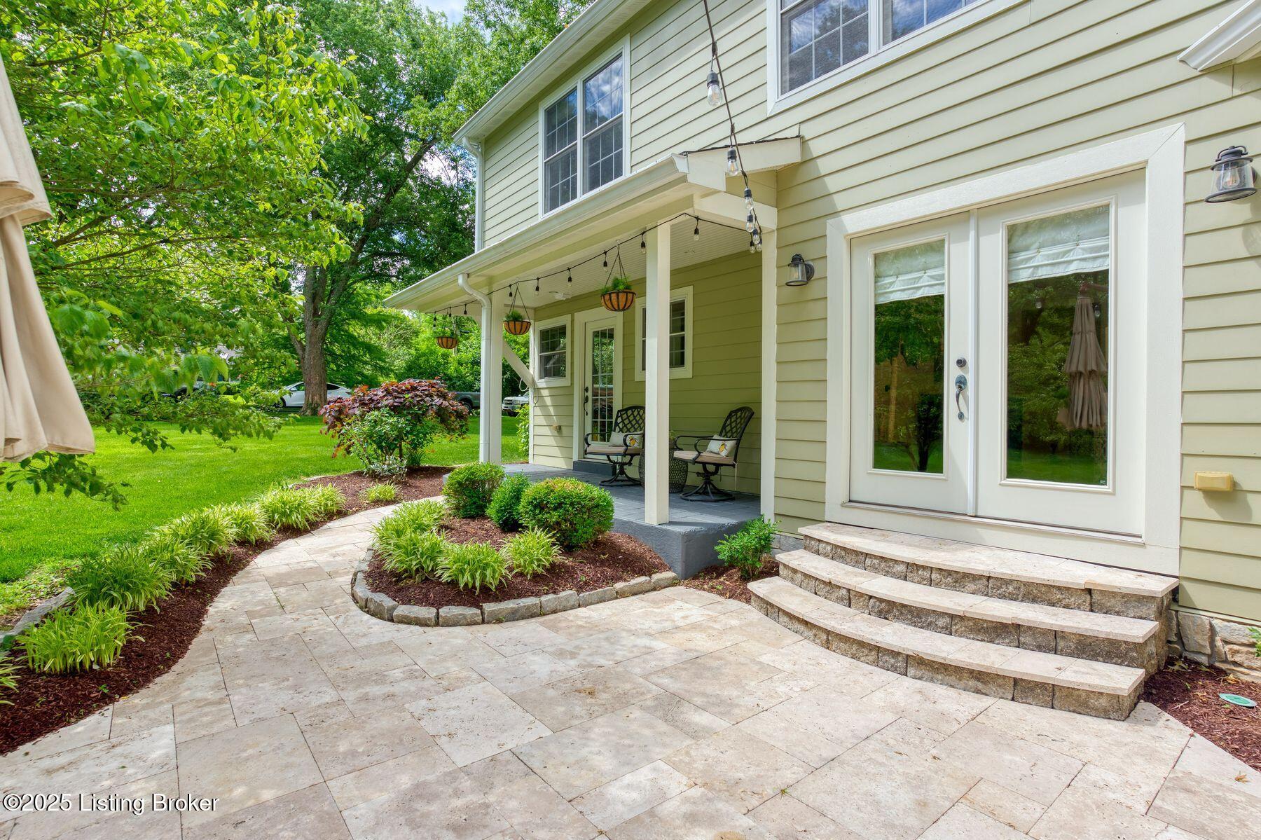 801 Shady Ln