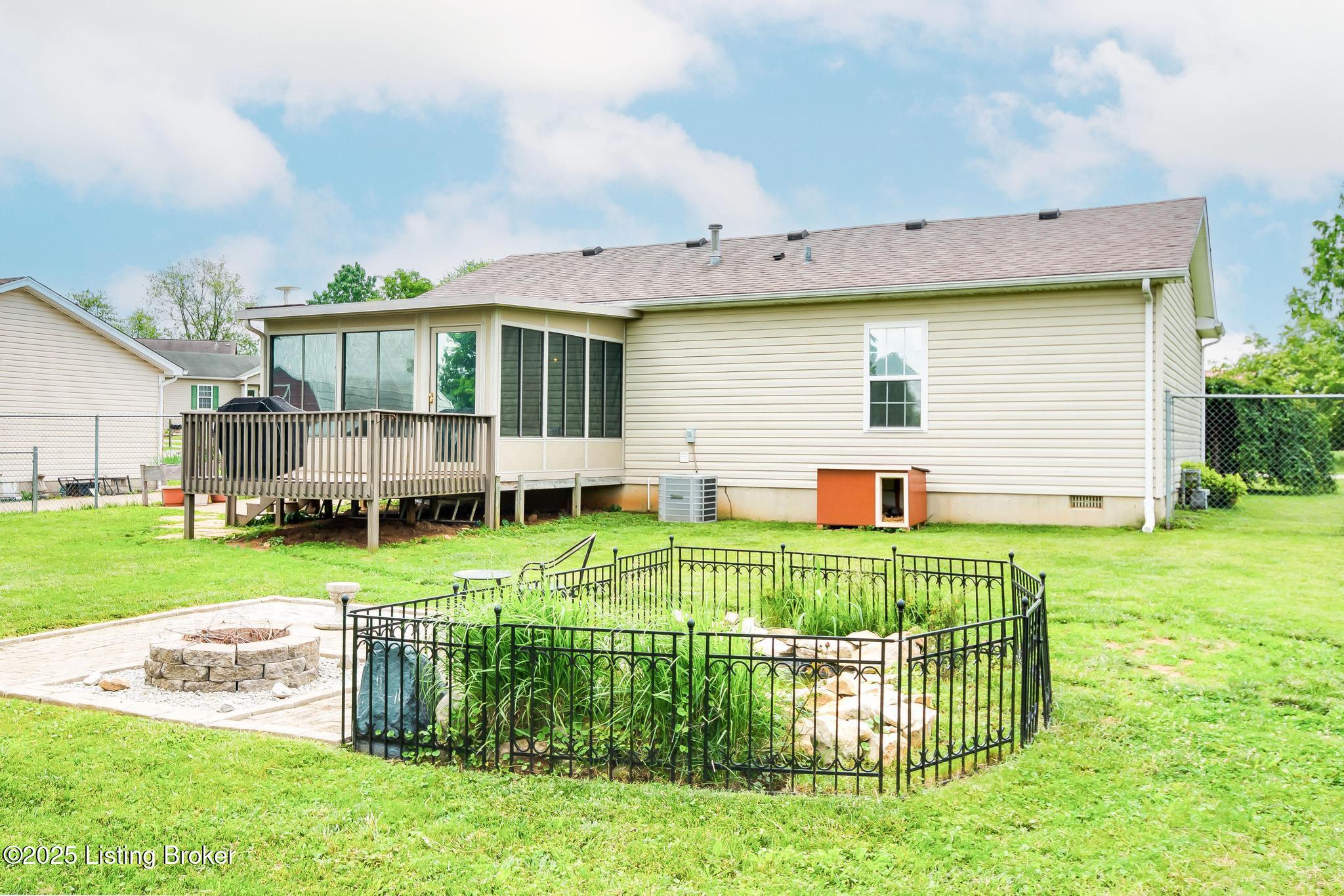 112 Bethany Ct