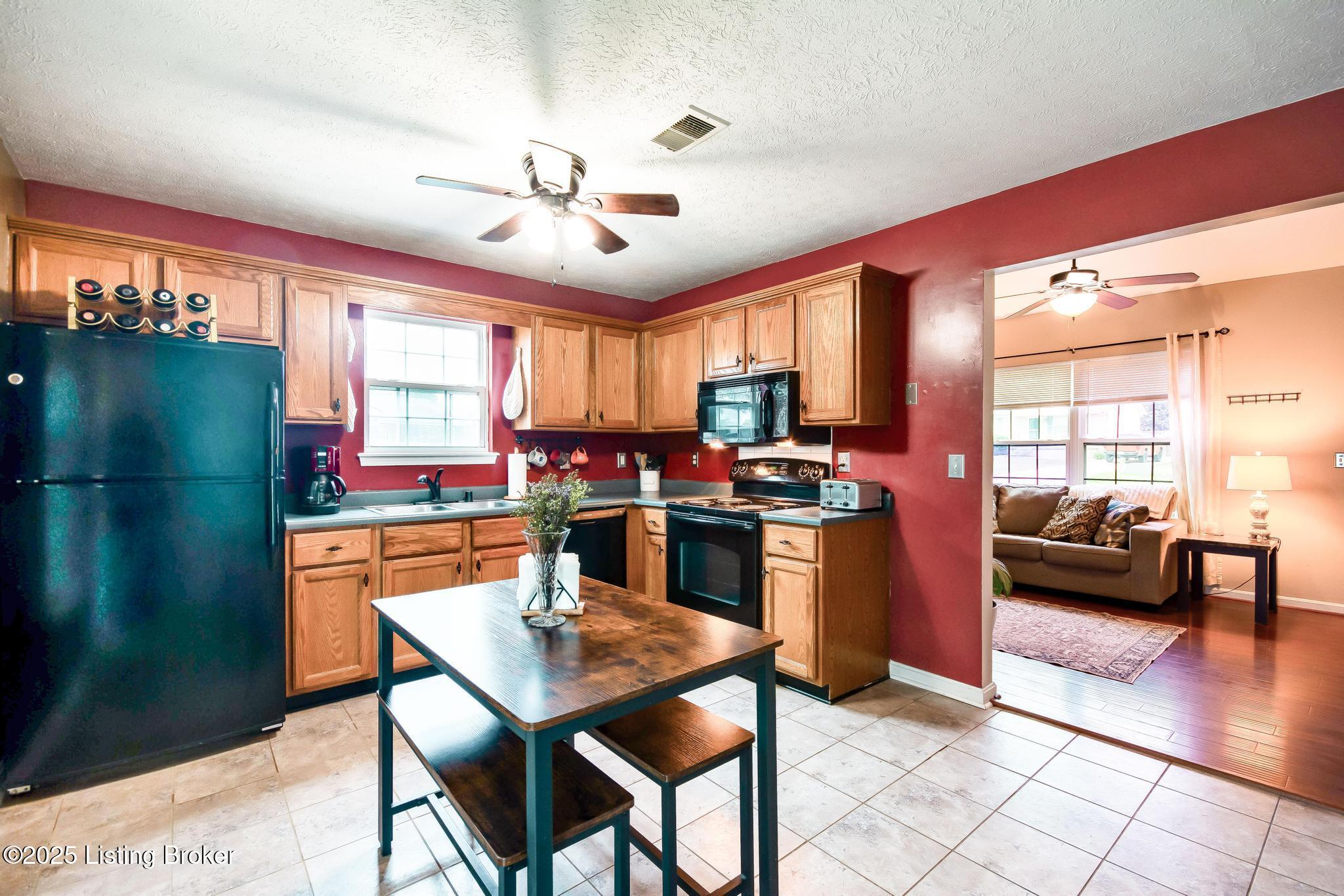 112 Bethany Ct