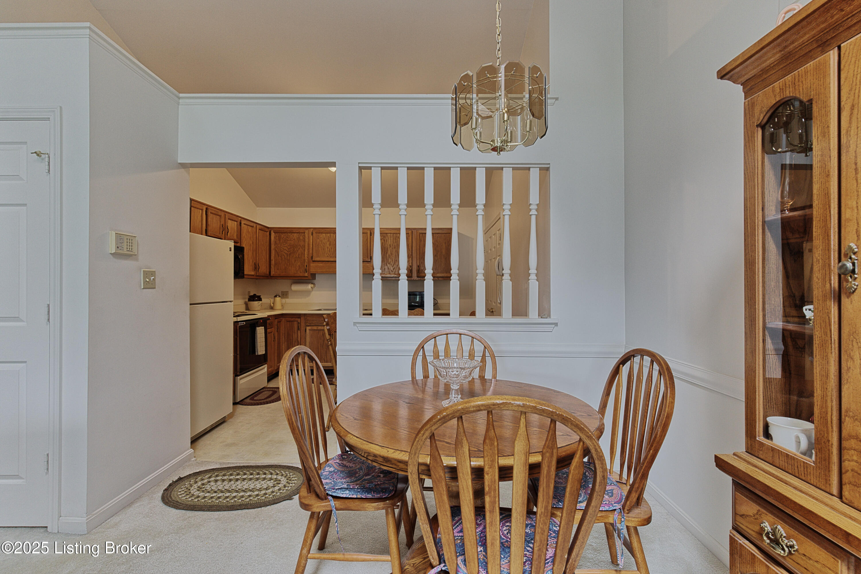 1267 Parkway Gardens Ct, 99
