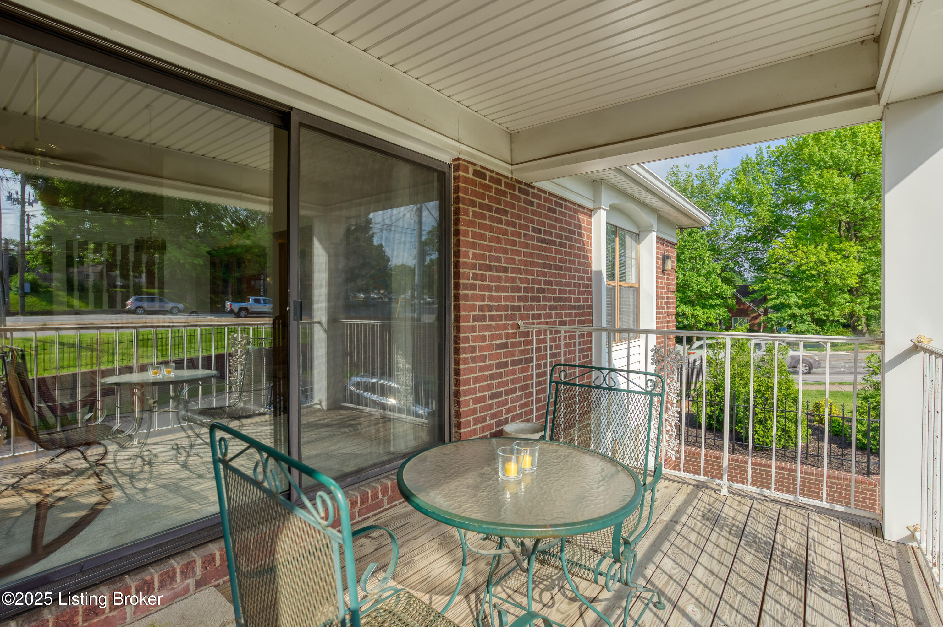1267 Parkway Gardens Ct, 99