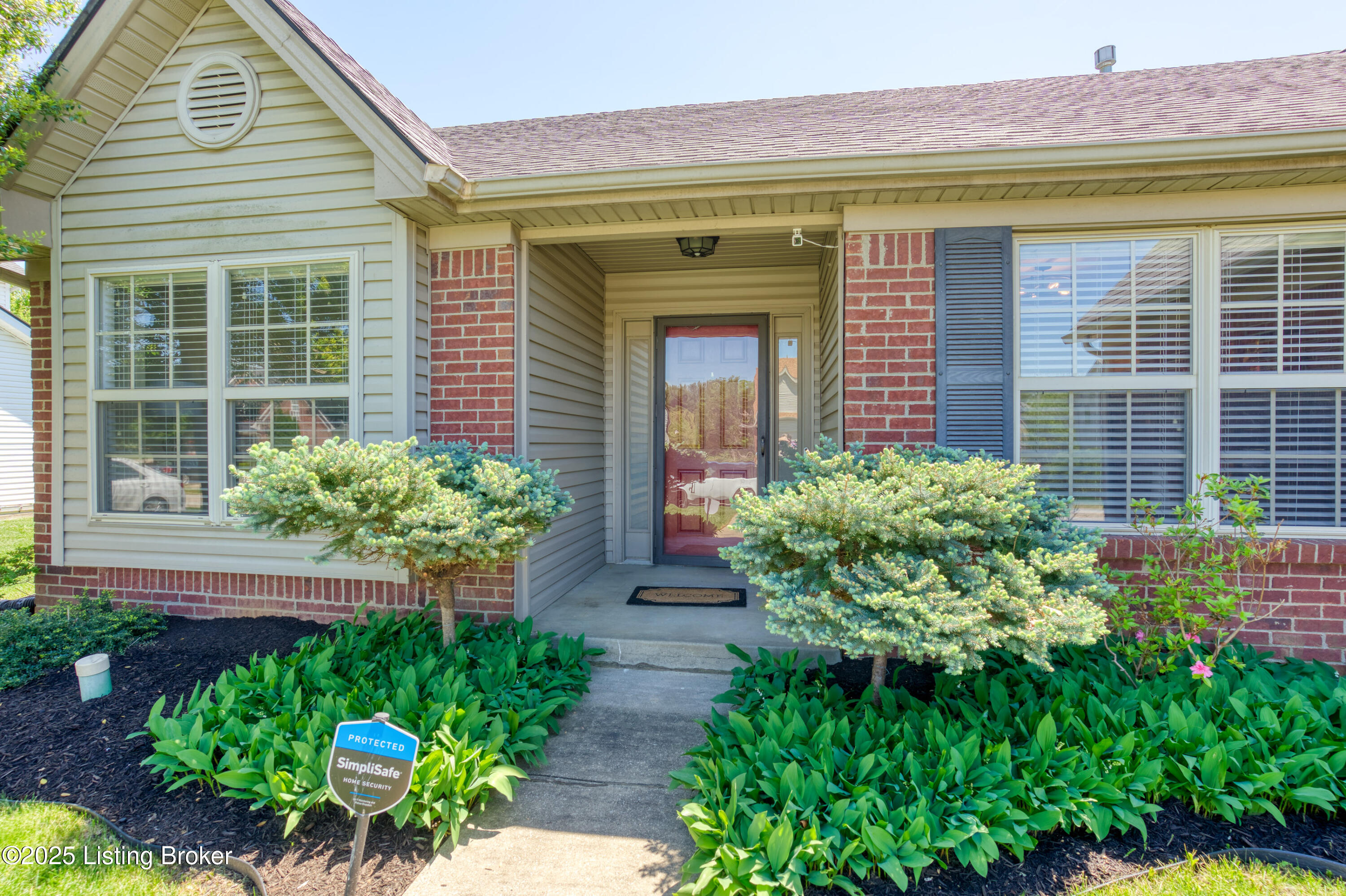 9402 Harlow Ct