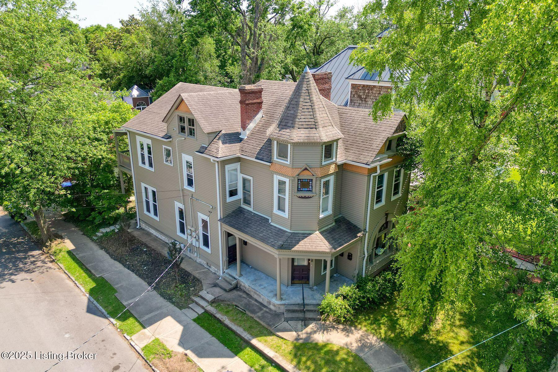1338 Morton Ave