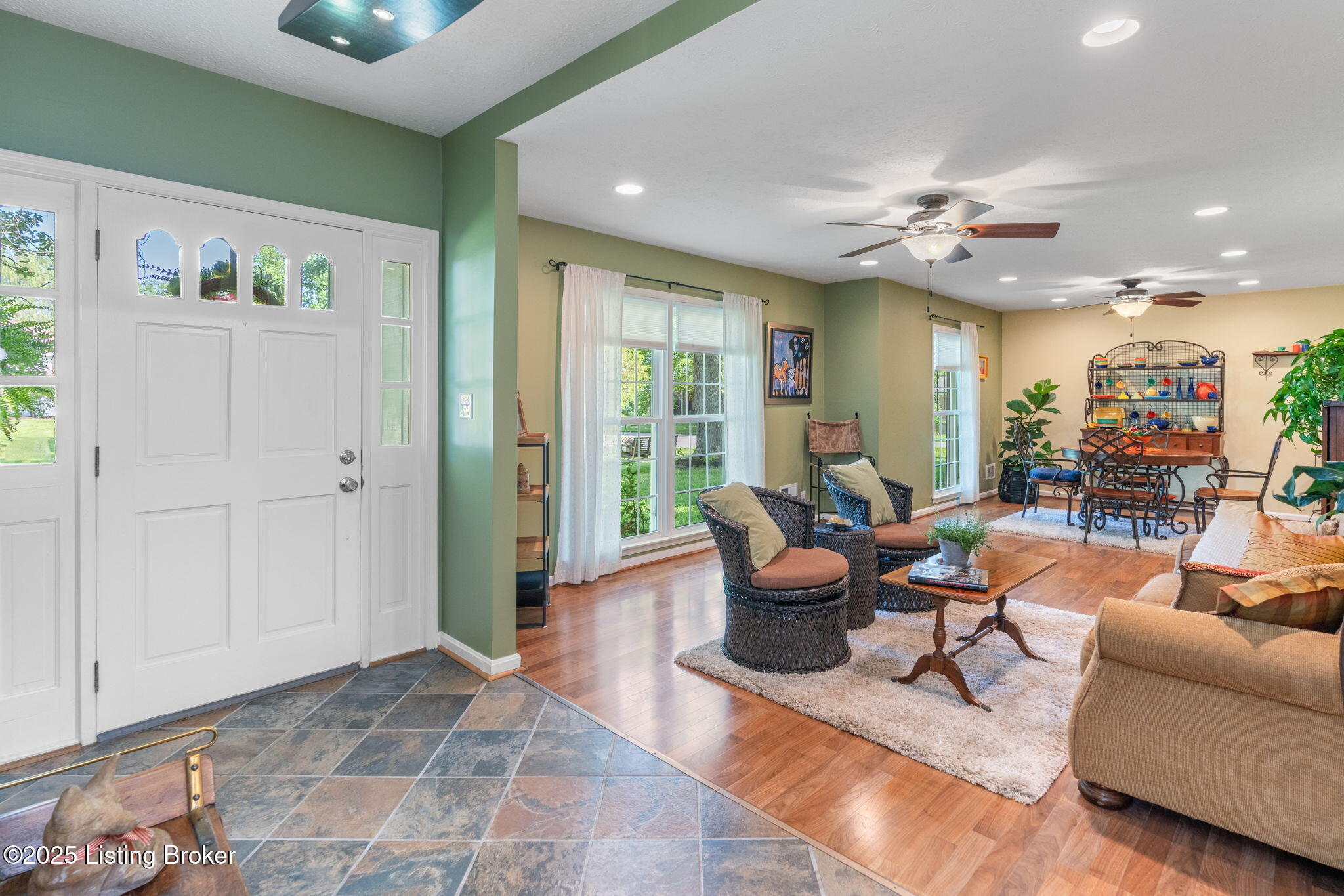 12100 Maplewood Rd