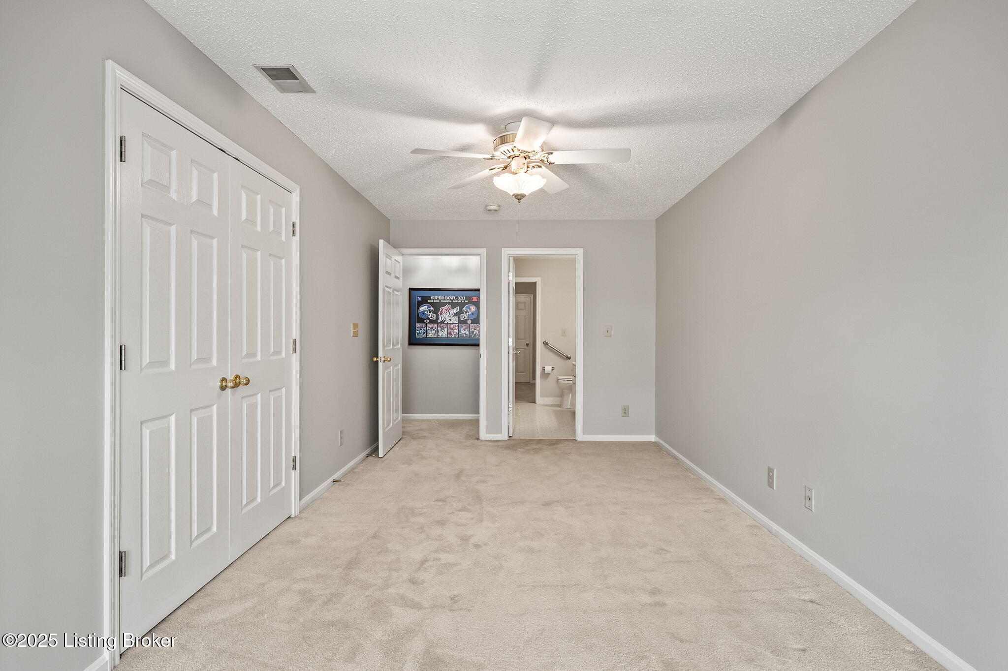 9318 Springmont Pl