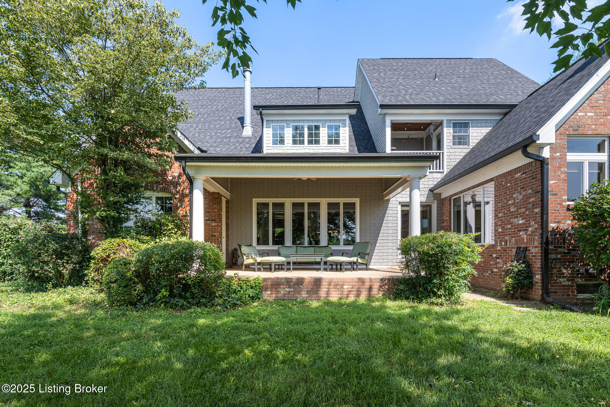 9906 Glen Vista Dr
