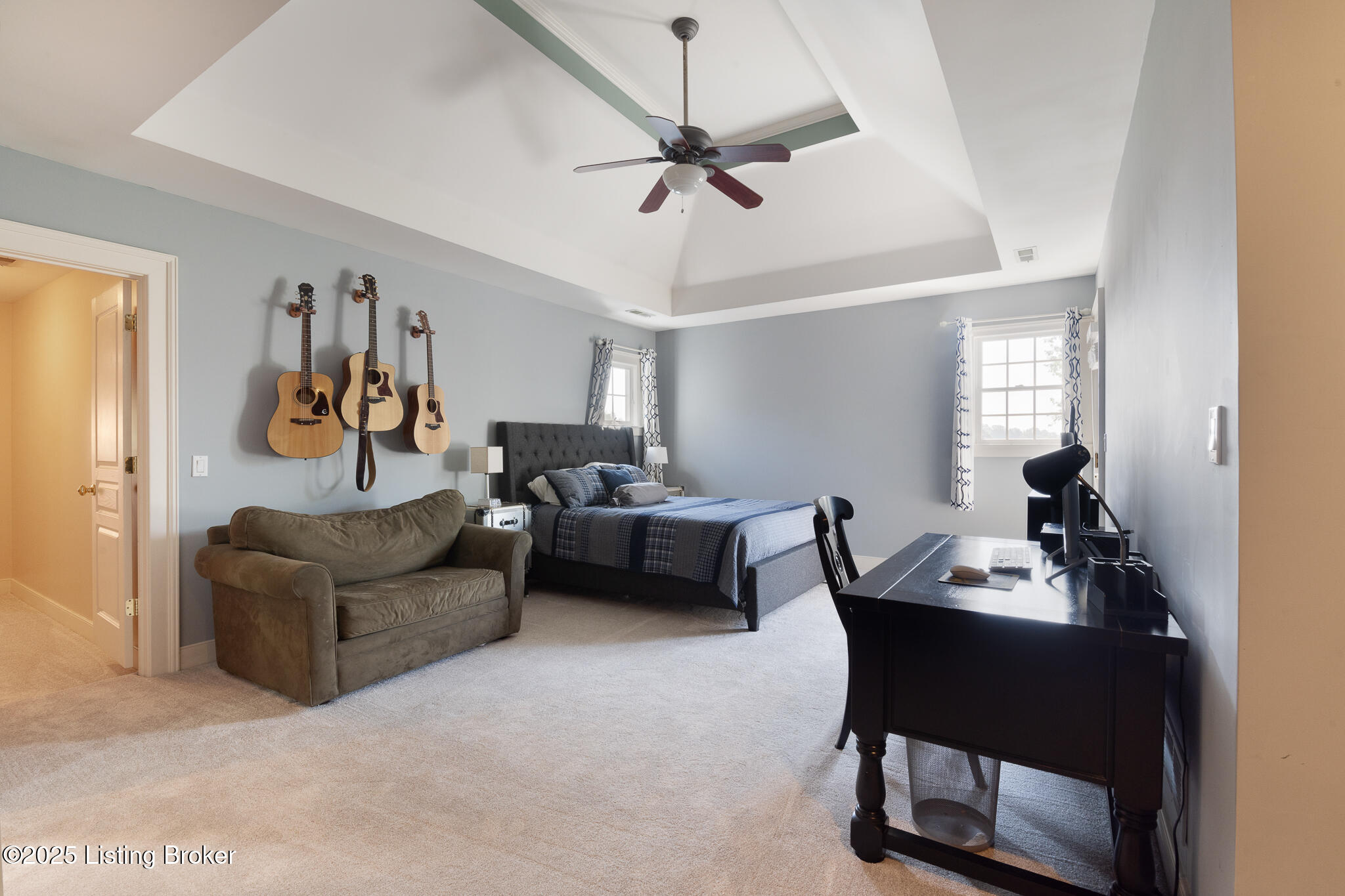 9906 Glen Vista Dr