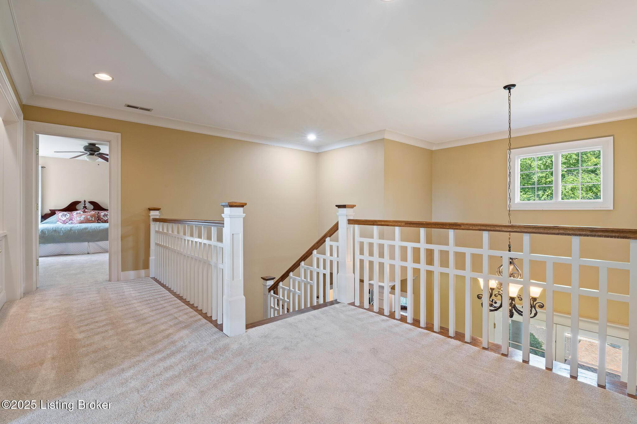9906 Glen Vista Dr