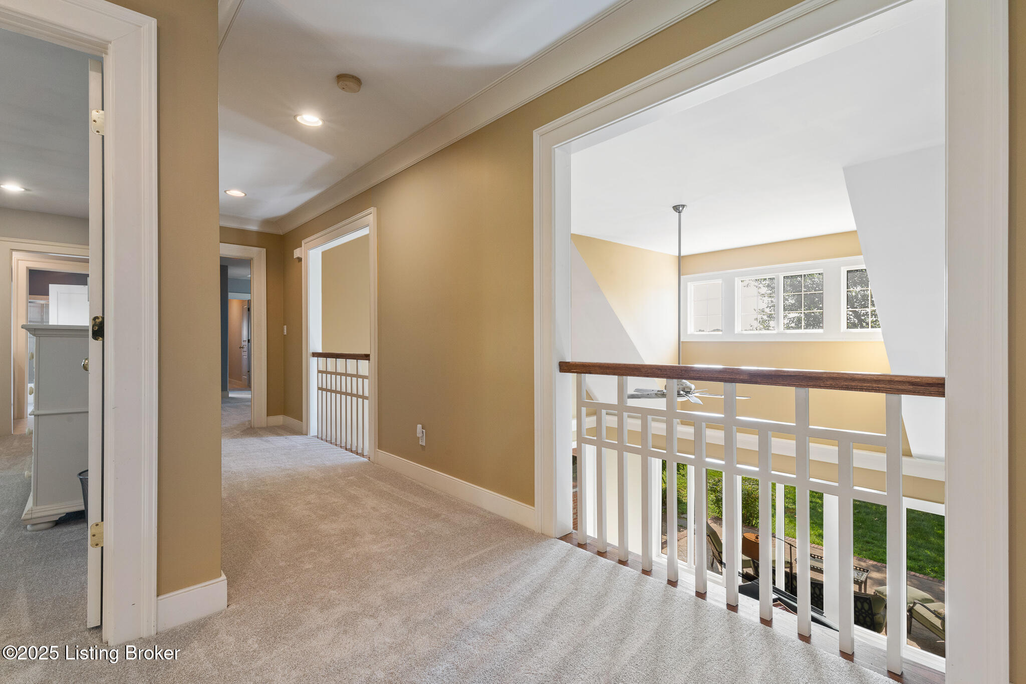 9906 Glen Vista Dr