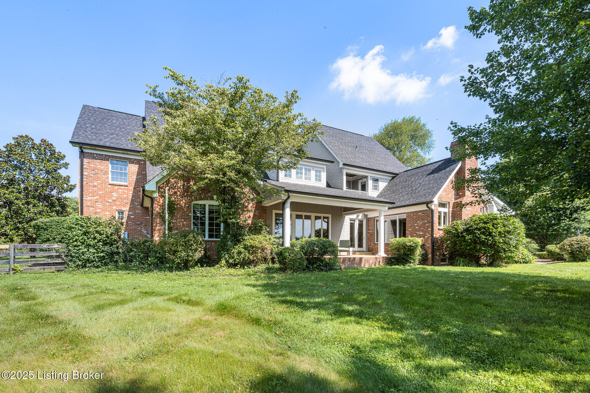 9906 Glen Vista Dr