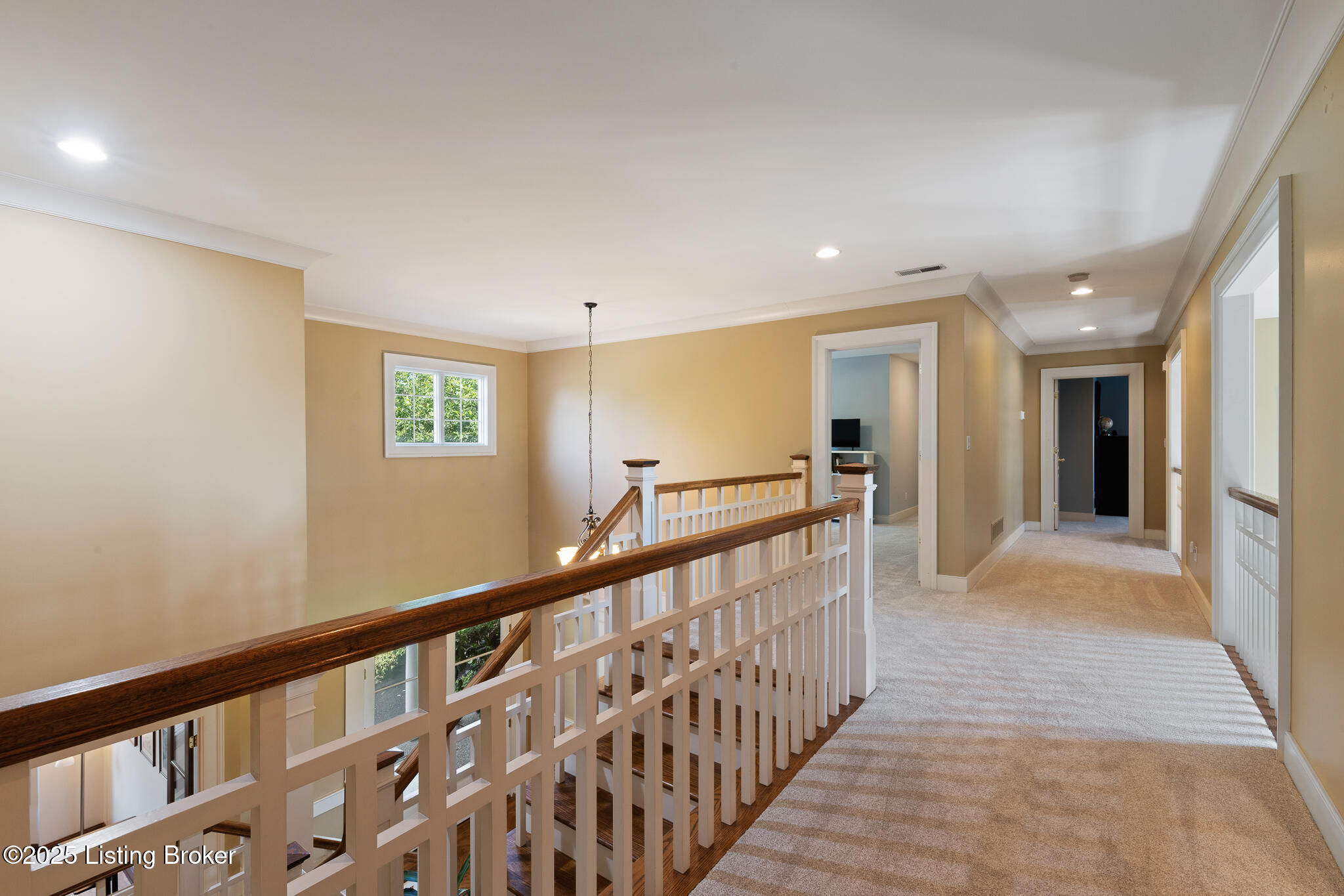 9906 Glen Vista Dr