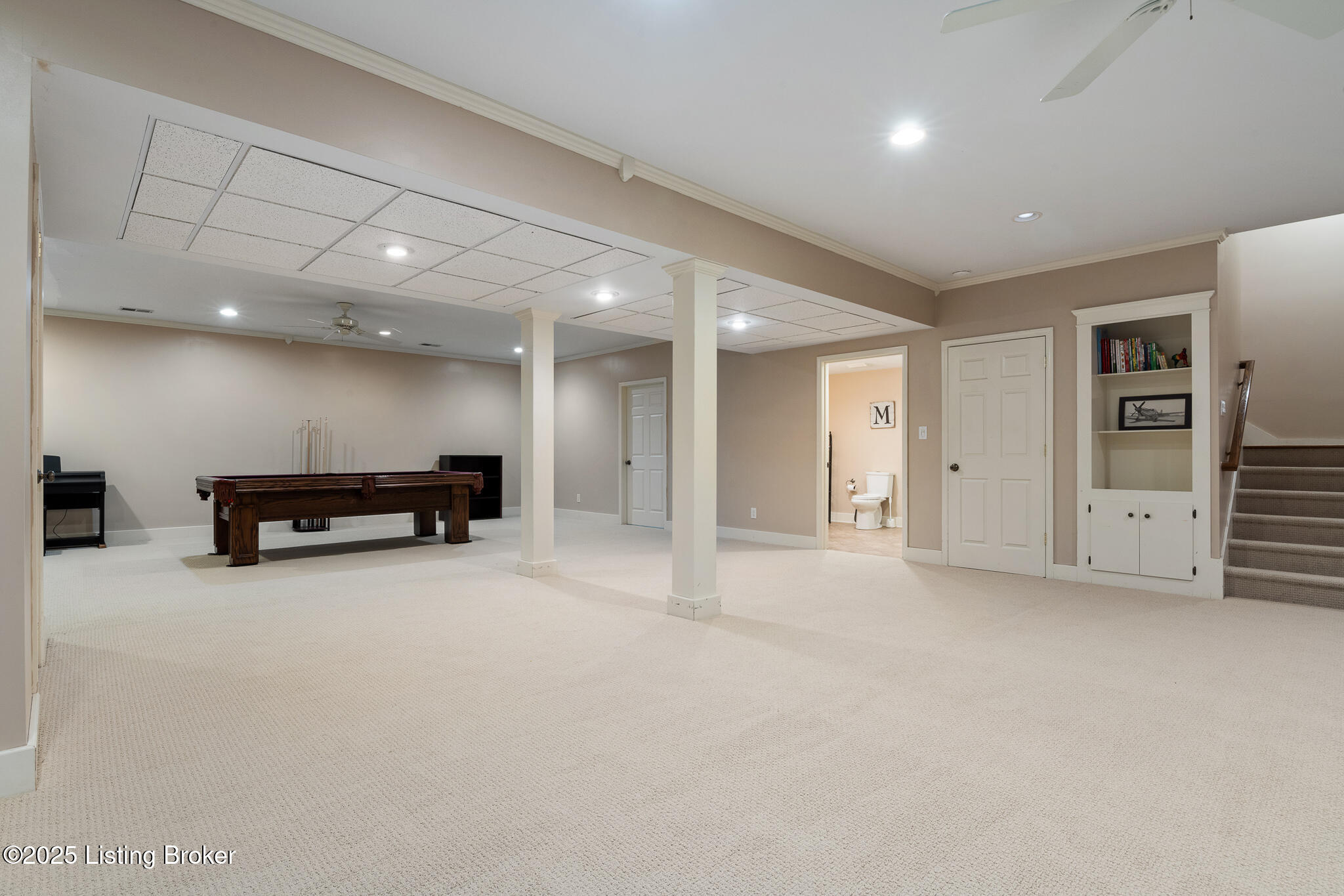 9906 Glen Vista Dr