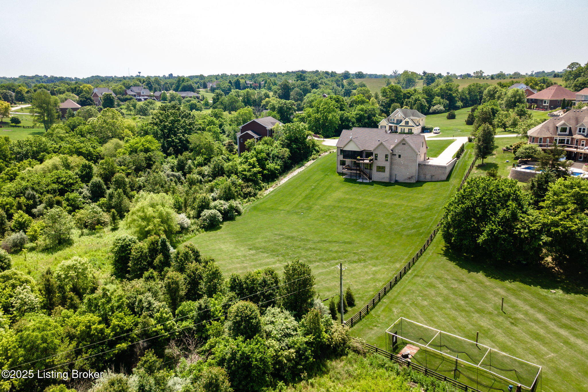 3902 Clarke Pointe Ct