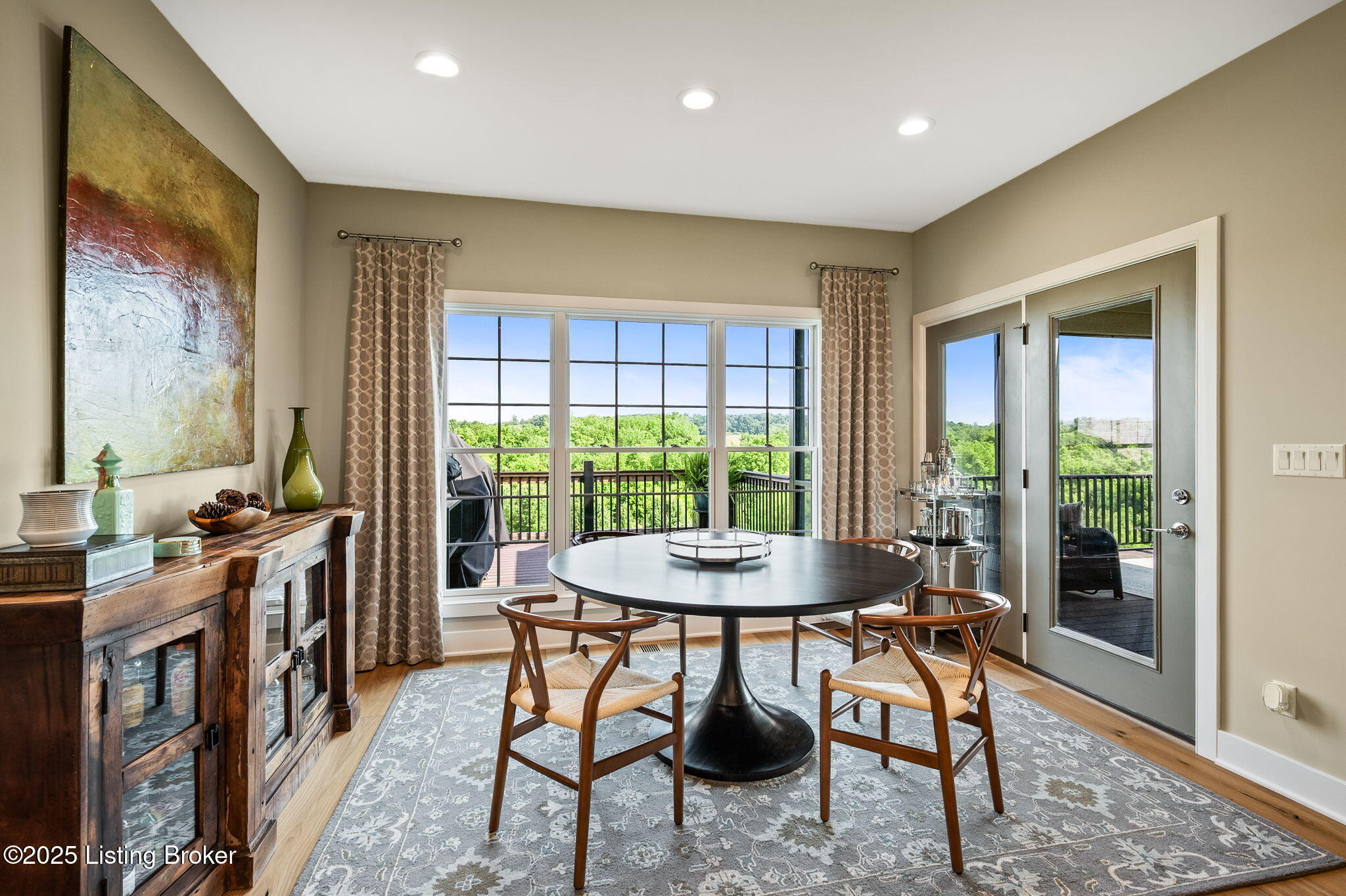 3902 Clarke Pointe Ct