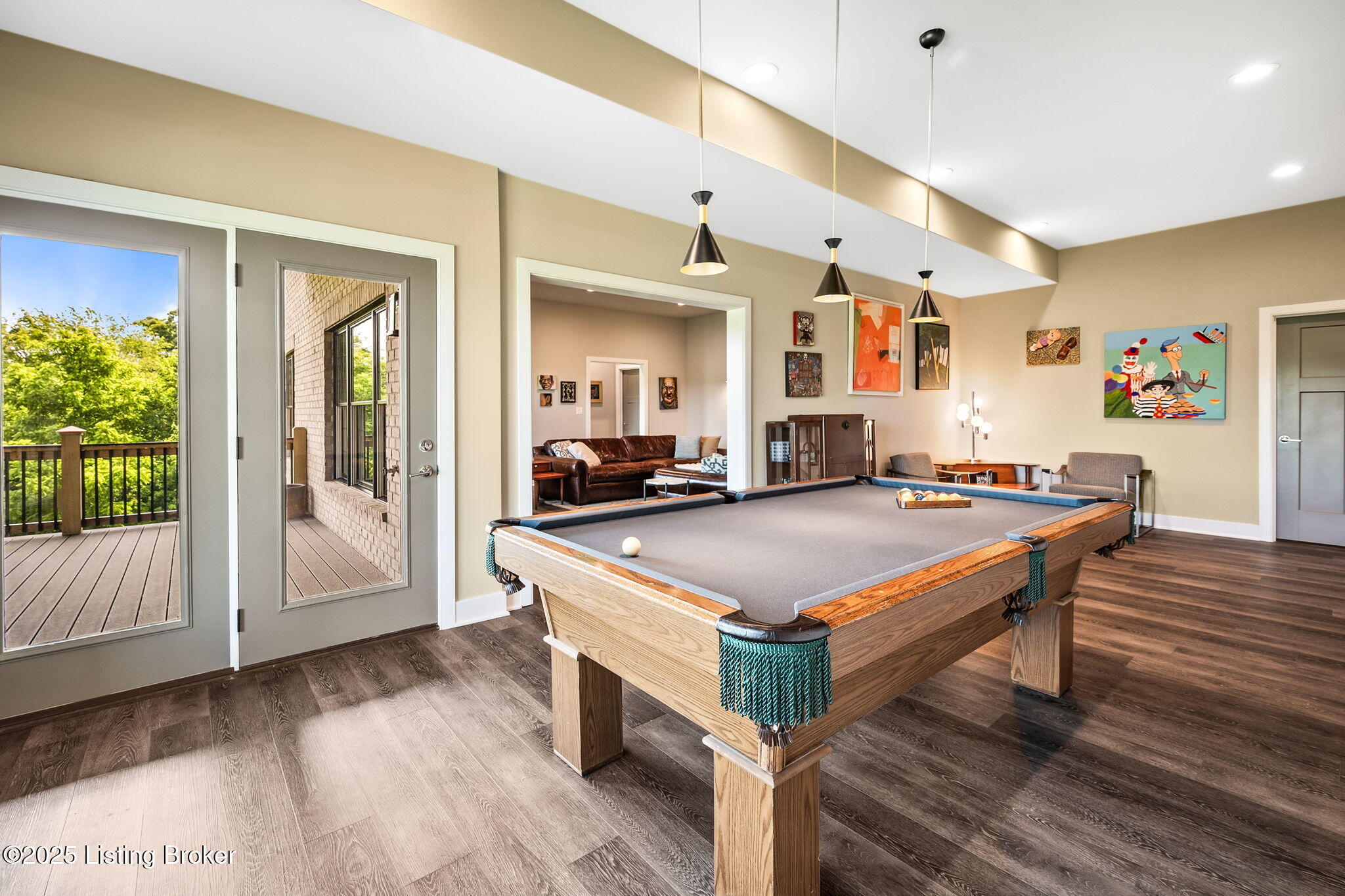 3902 Clarke Pointe Ct