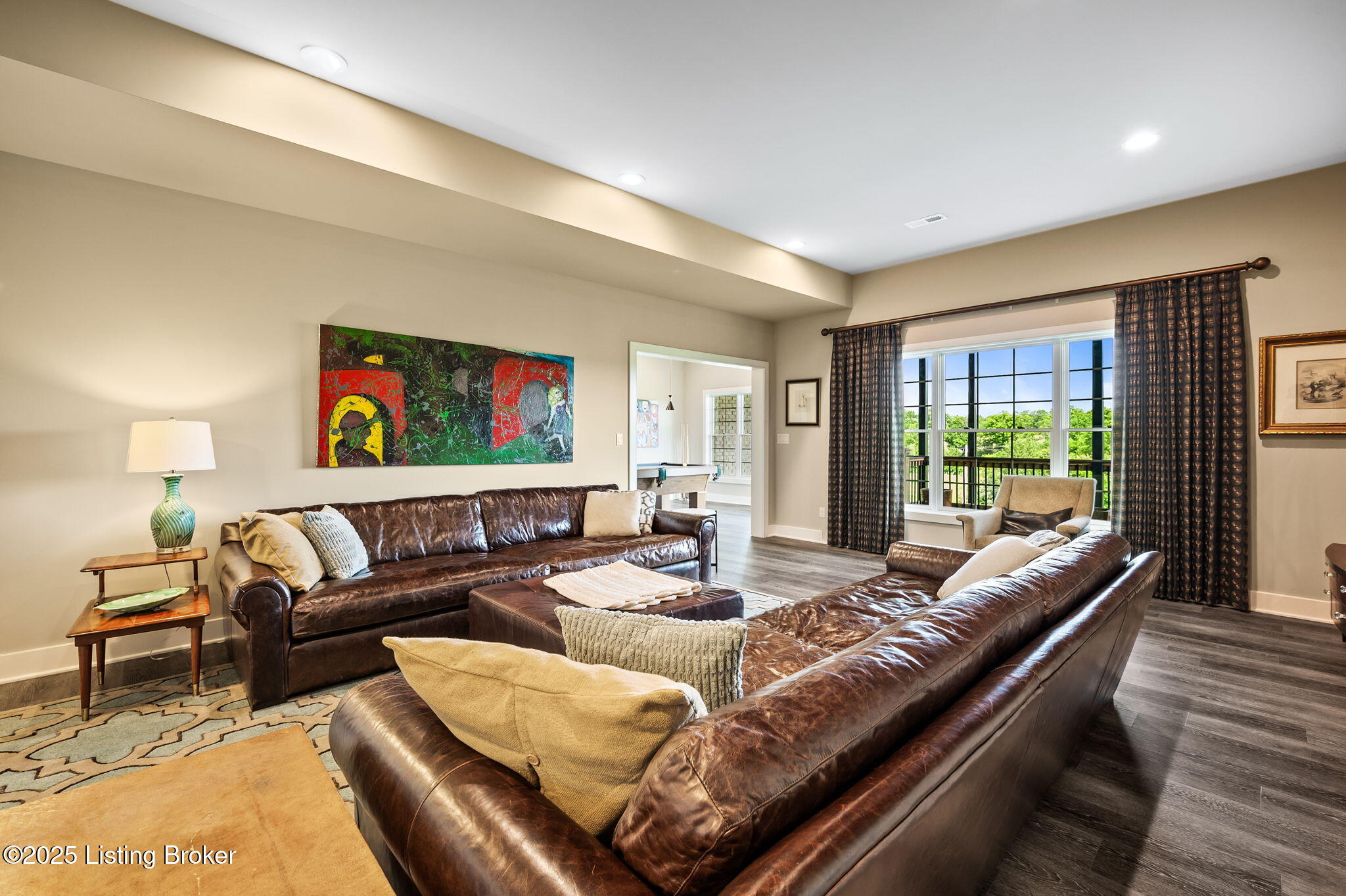 3902 Clarke Pointe Ct