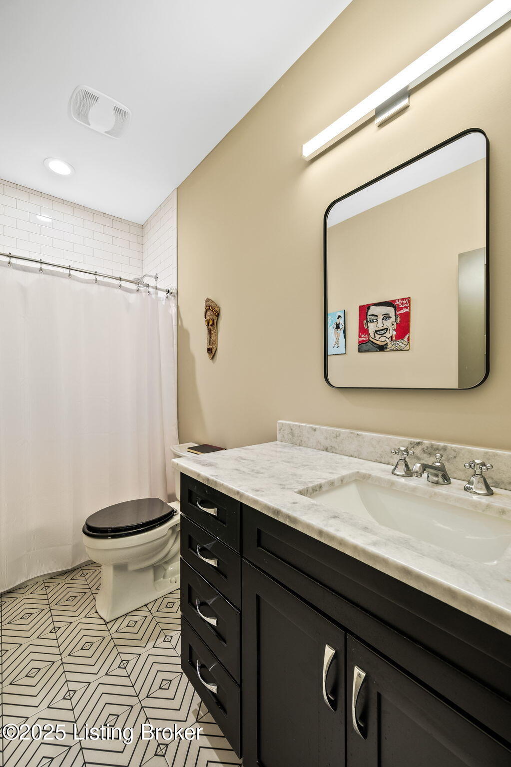 3902 Clarke Pointe Ct