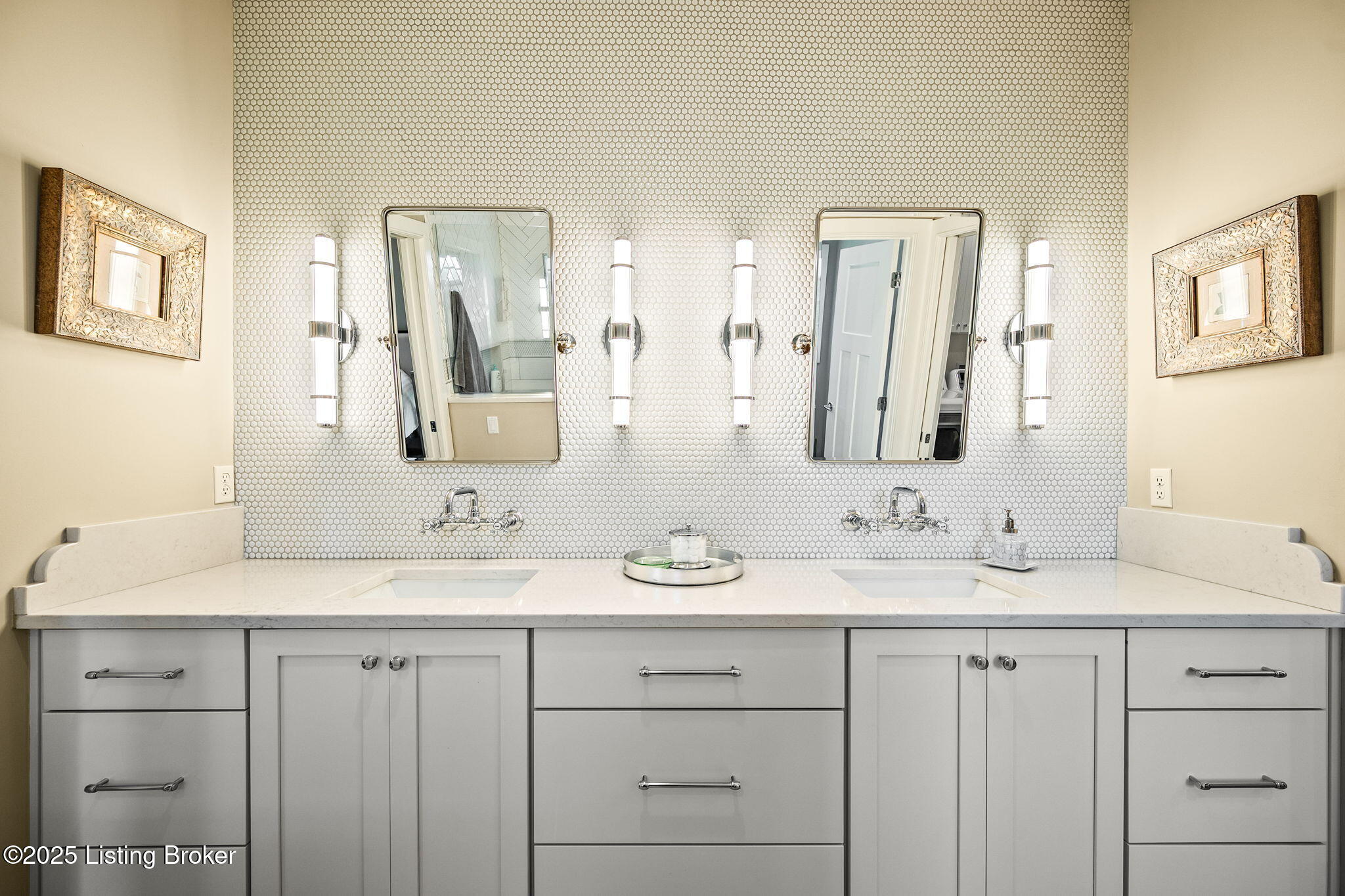 3902 Clarke Pointe Ct