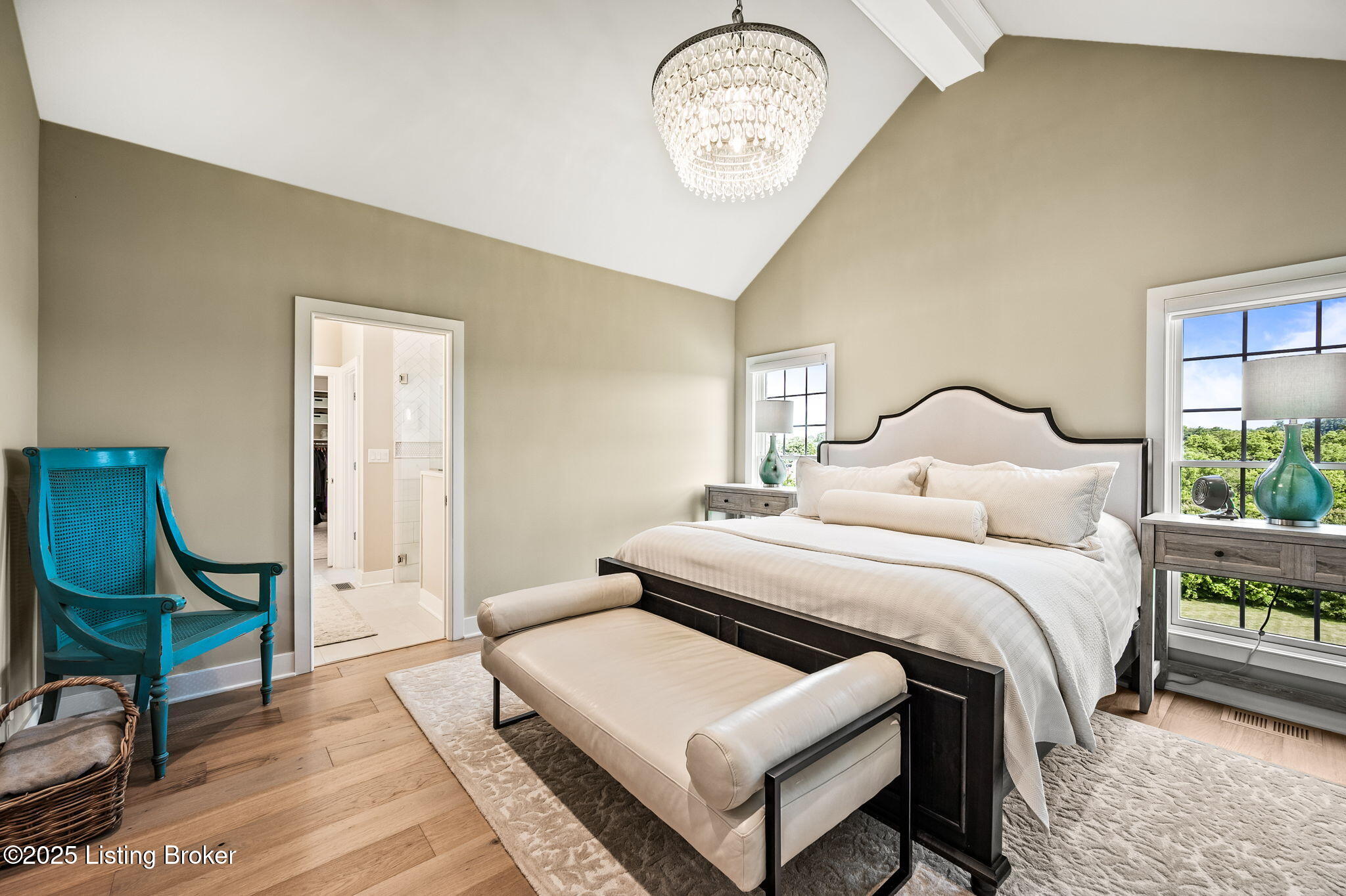 3902 Clarke Pointe Ct