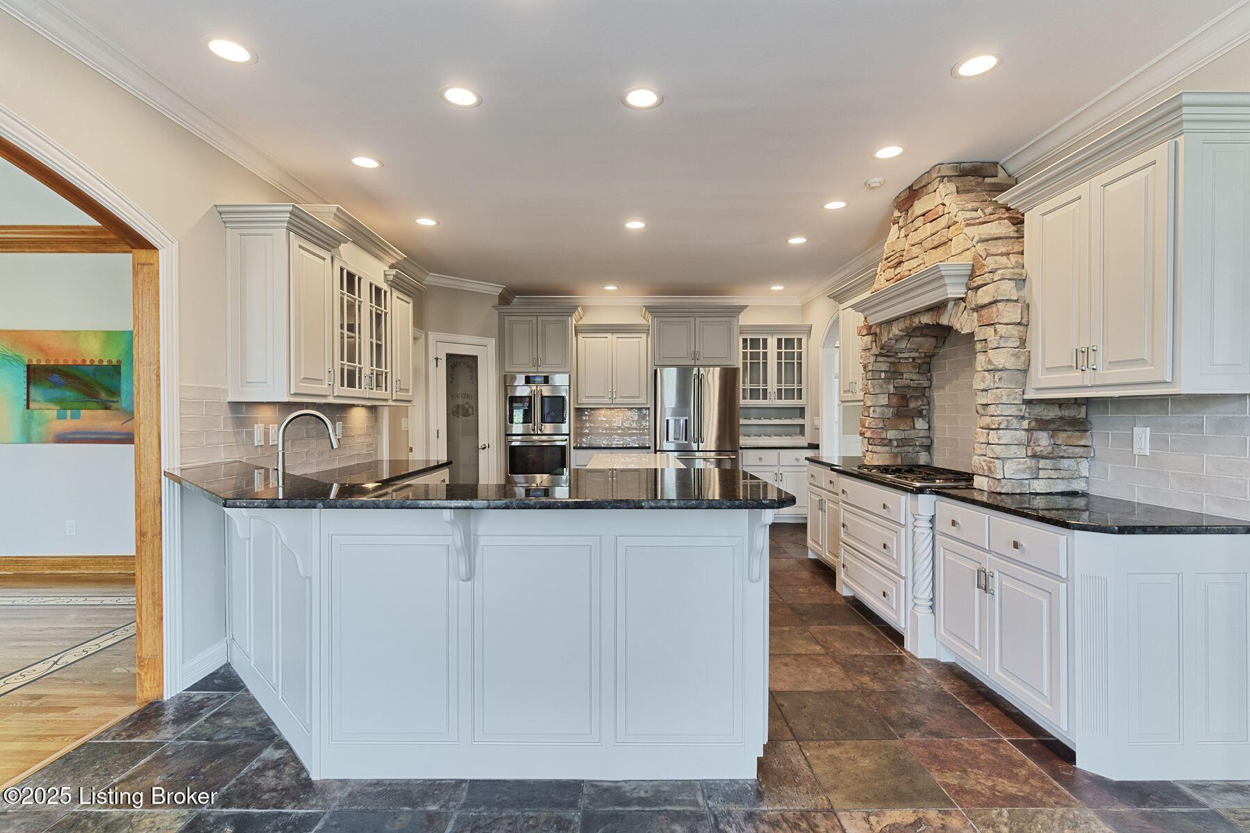 18806 Weatherford Cir