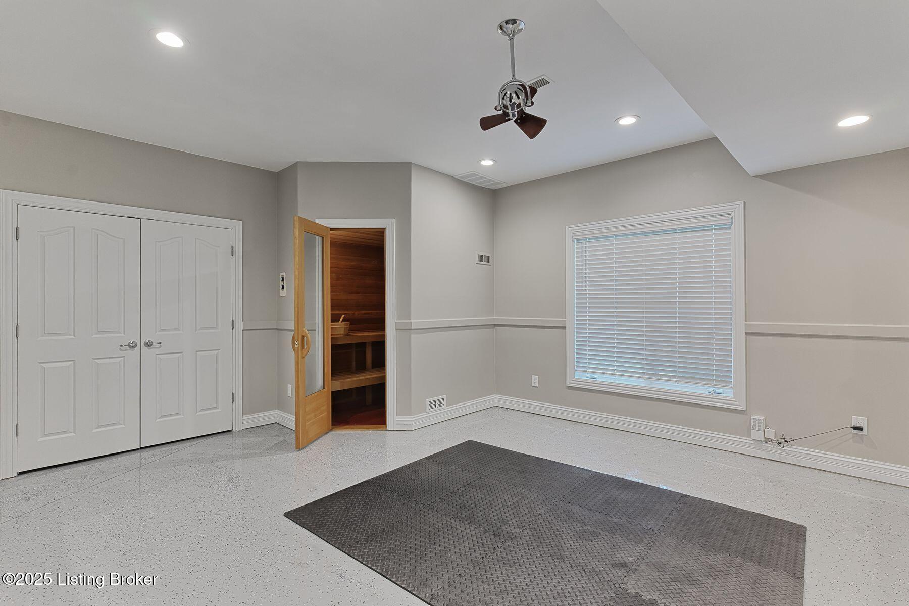 18806 Weatherford Cir