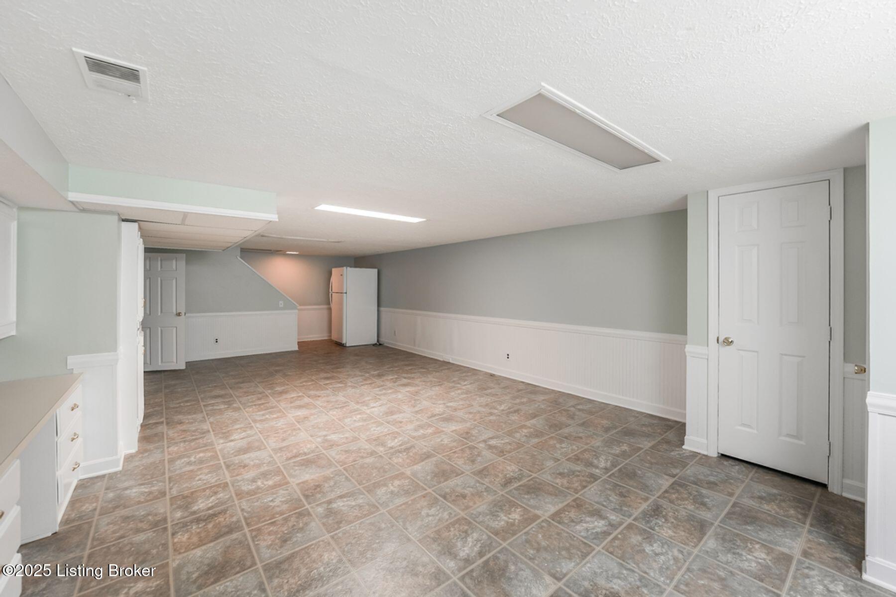 2403 Chadford Way